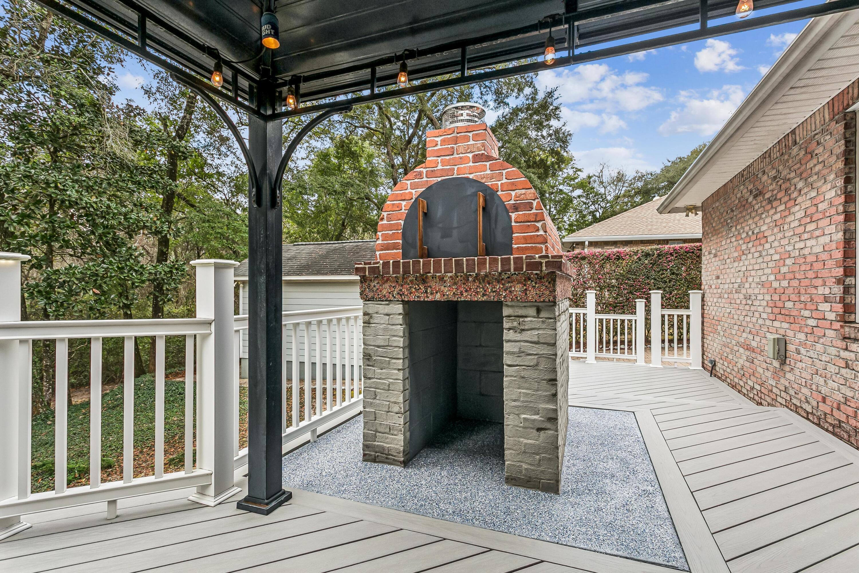 ROCKY BAYOU ESTATES 15 - Residential