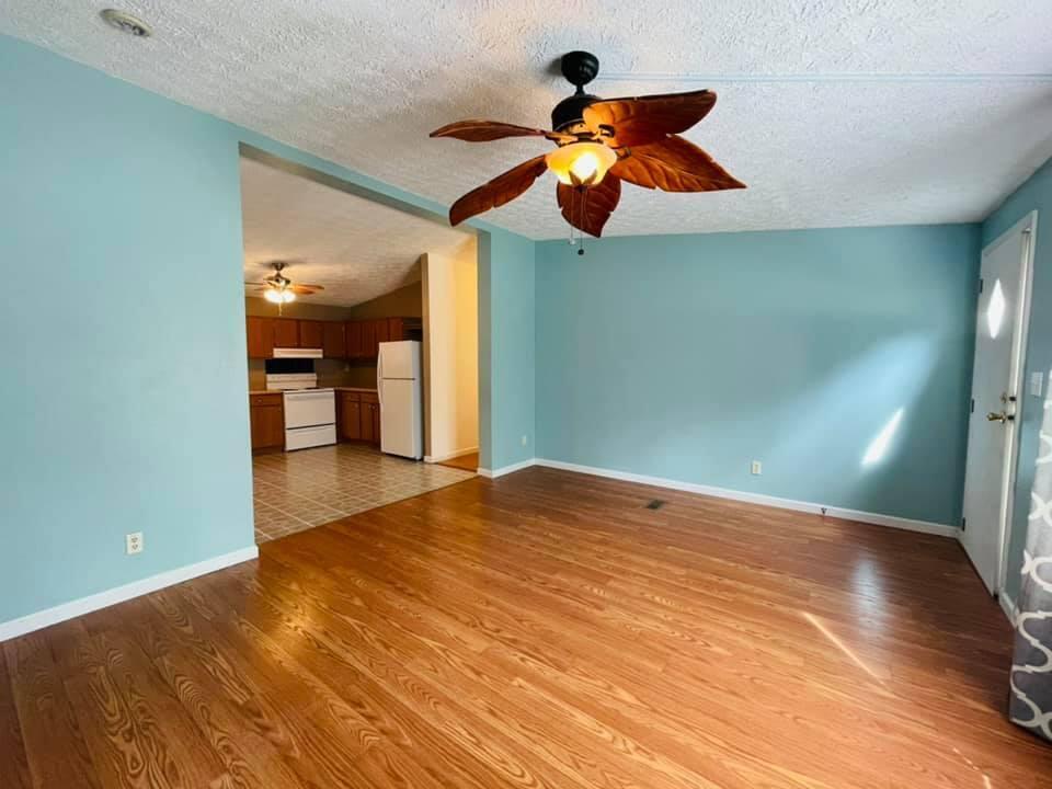 LAKE ROSEMARY SOUTH - Residential