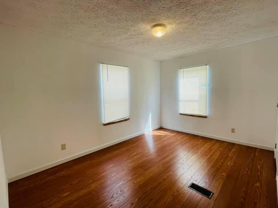 LAKE ROSEMARY SOUTH - Residential