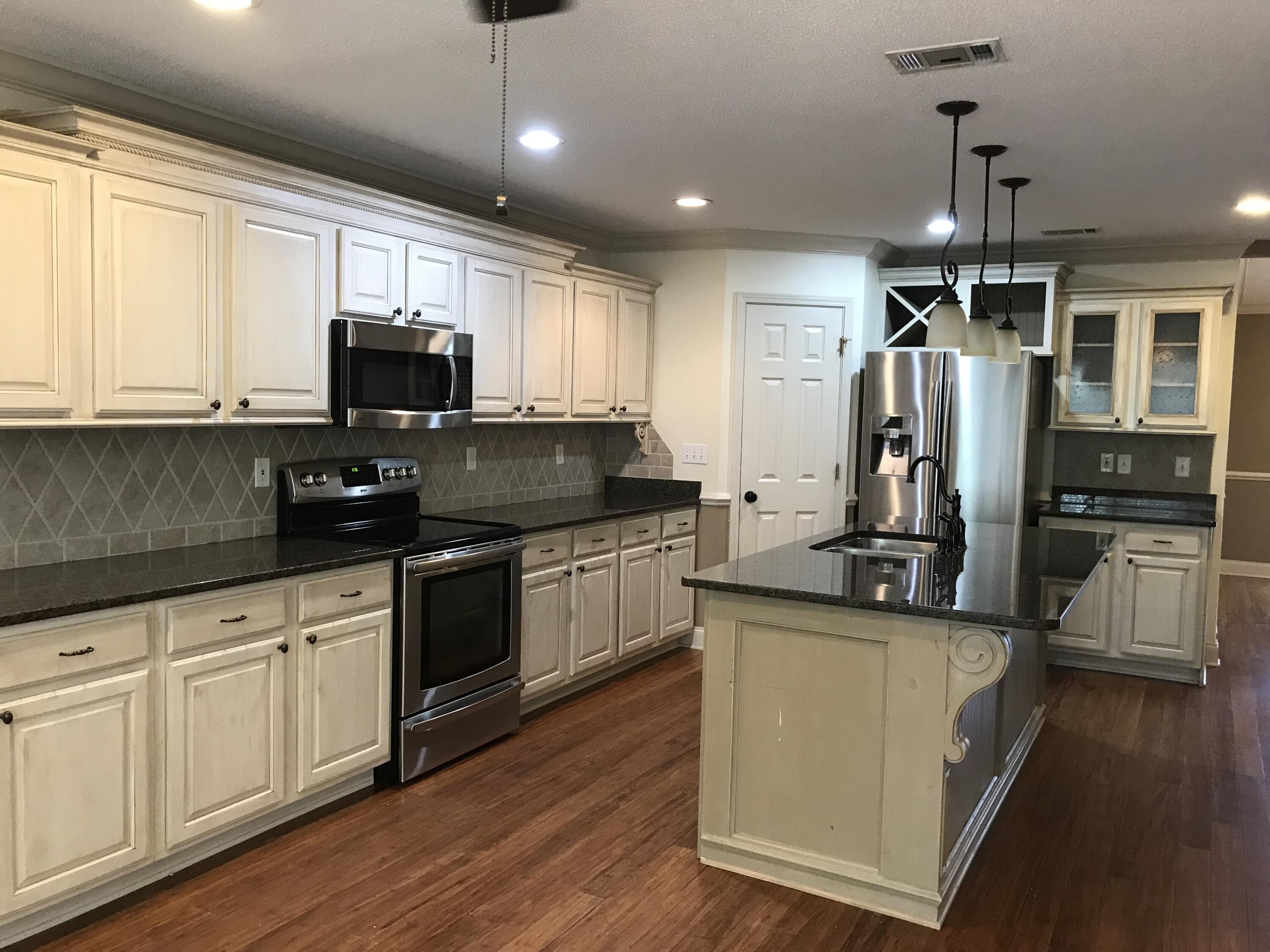 SILVER OAKS PH 2 - Residential Lease