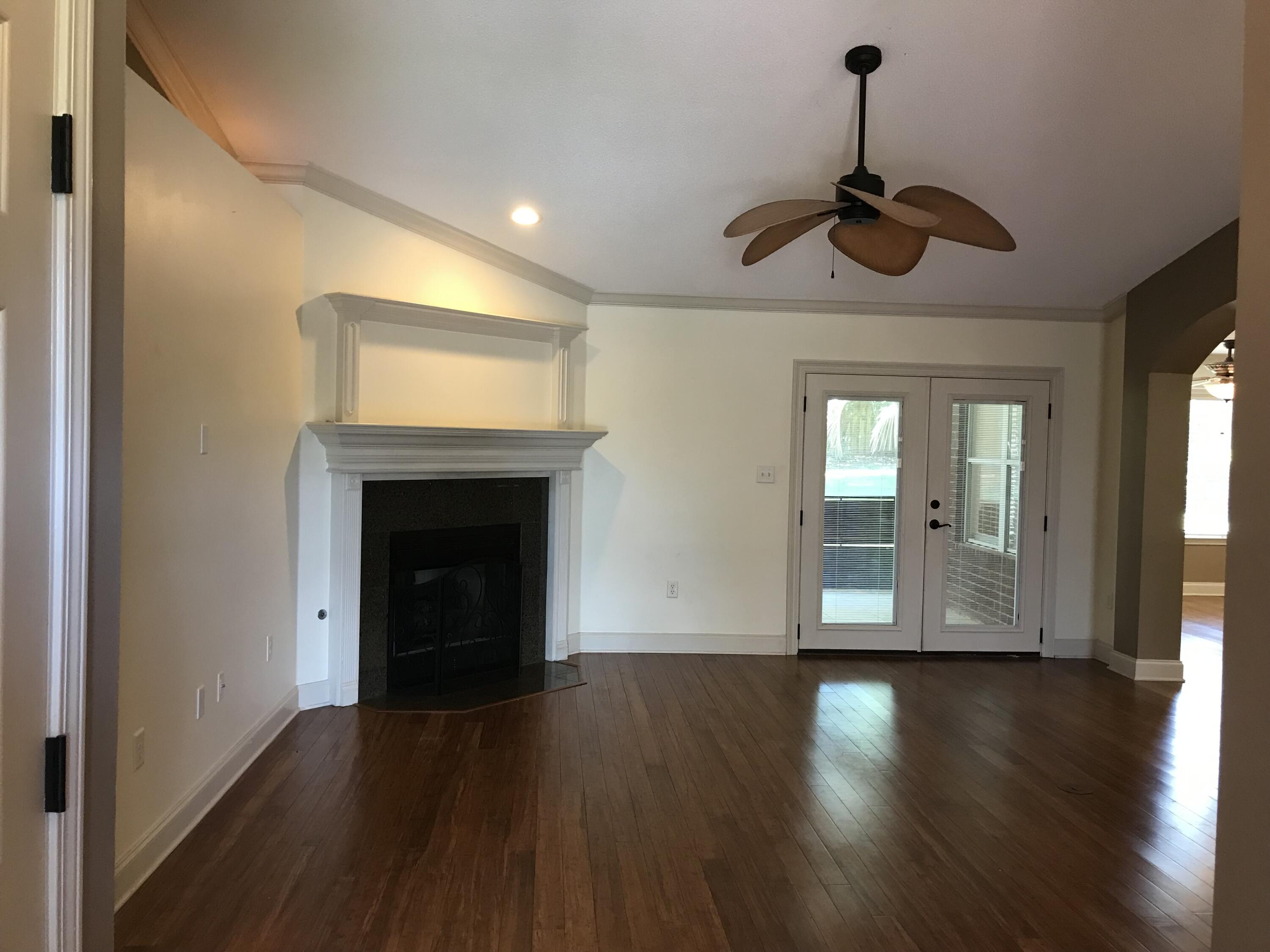 SILVER OAKS PH 2 - Residential Lease