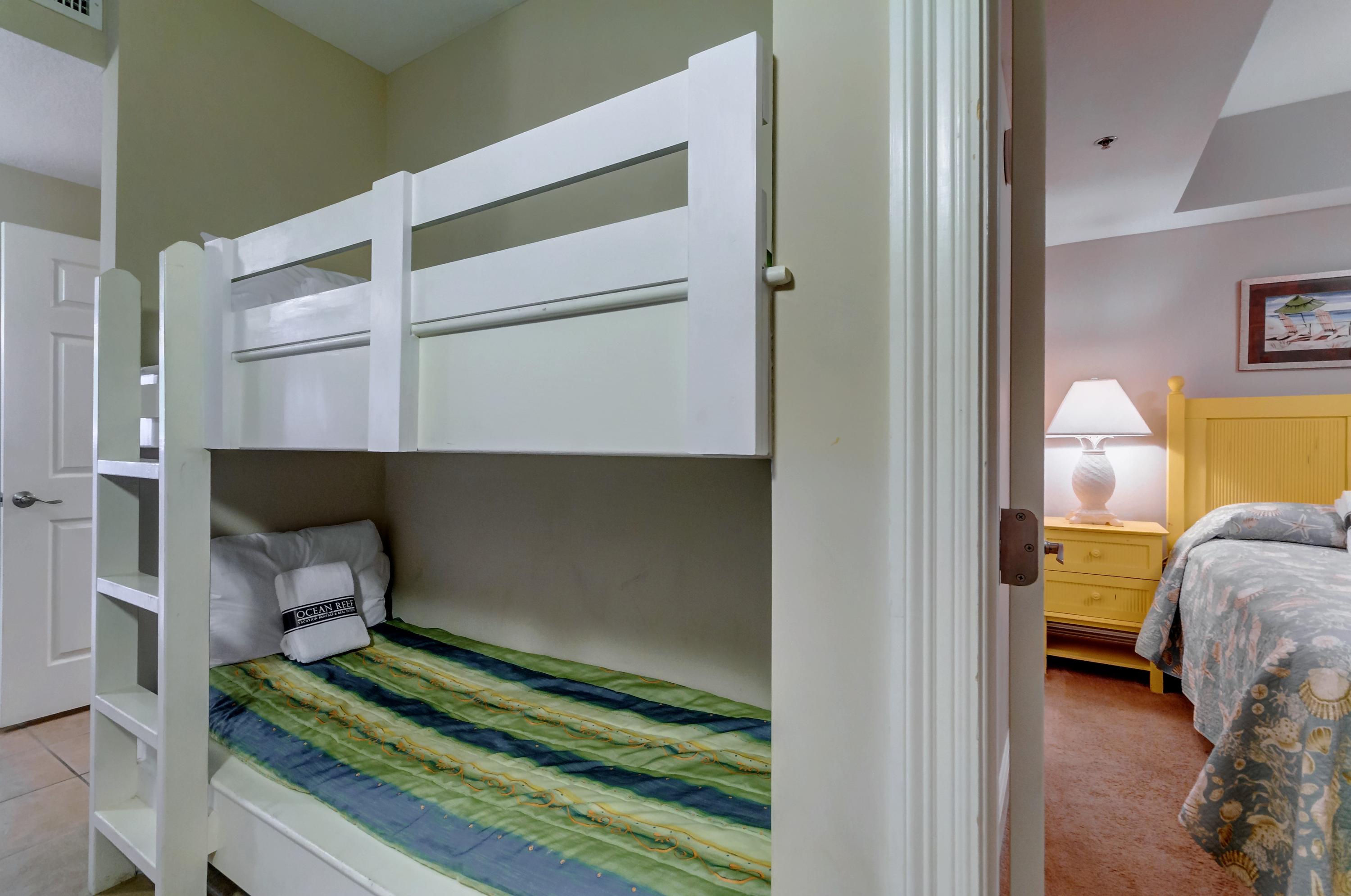 ARIEL DUNES II - Residential