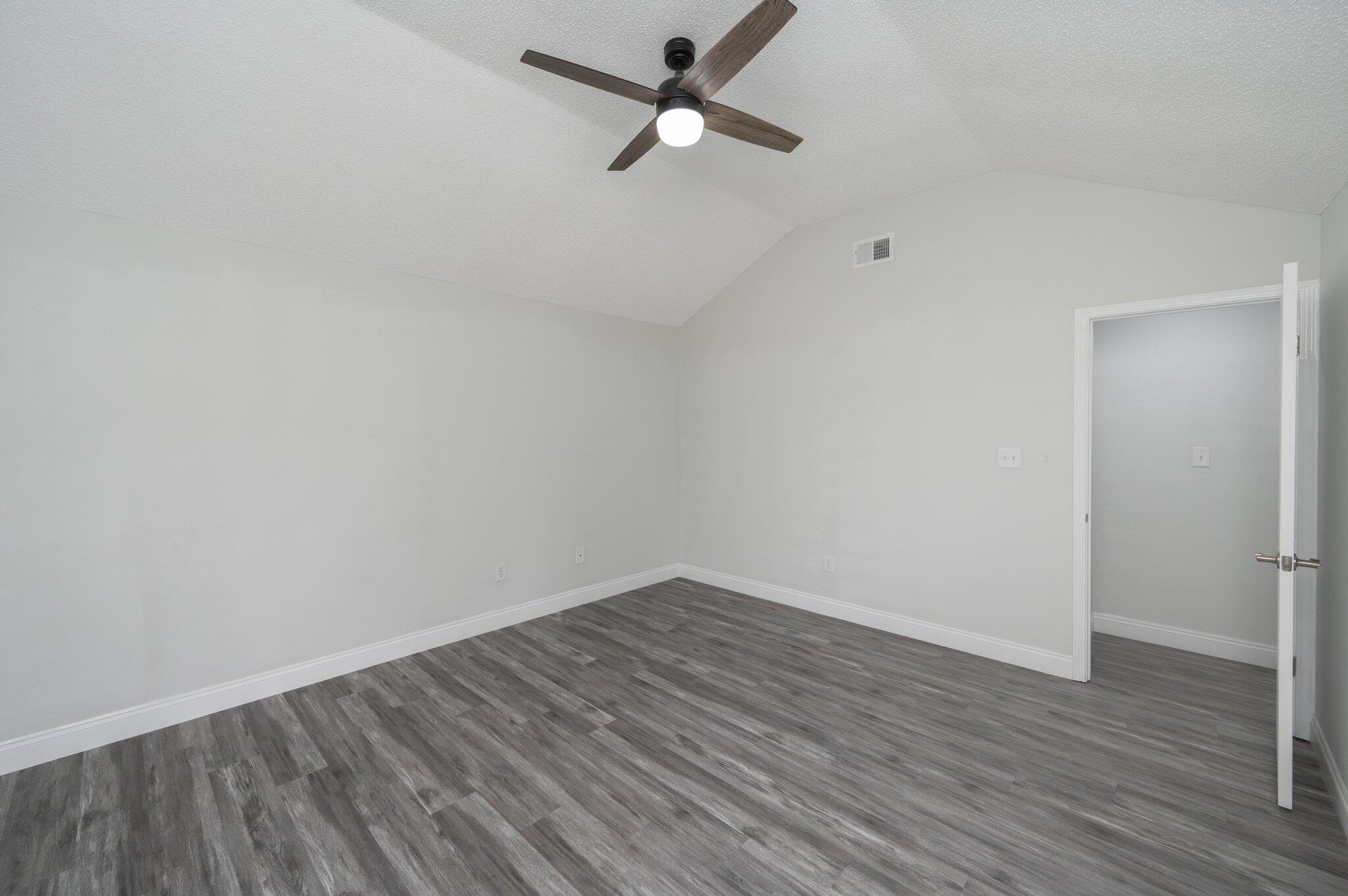 CARDINAL ESTATES - Residential