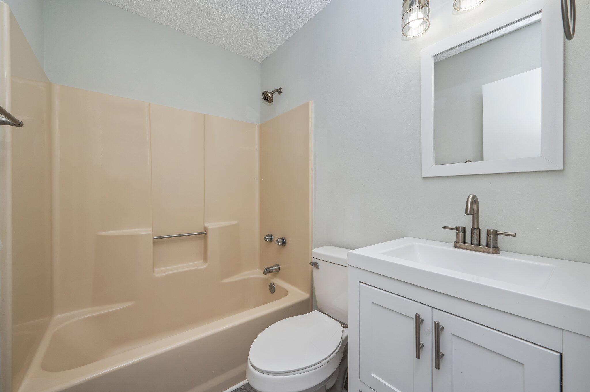 CARDINAL ESTATES - Residential