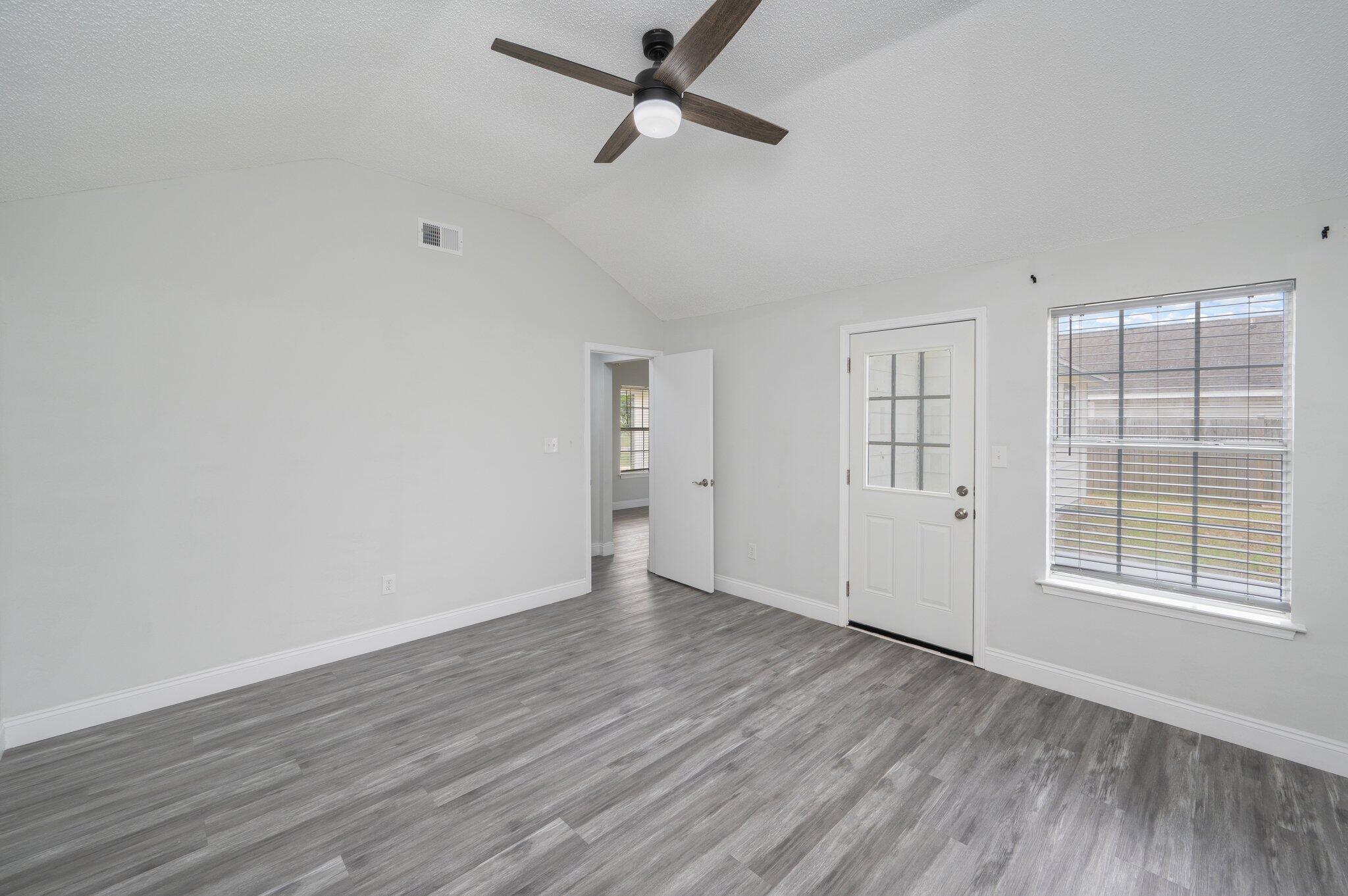 CARDINAL ESTATES - Residential