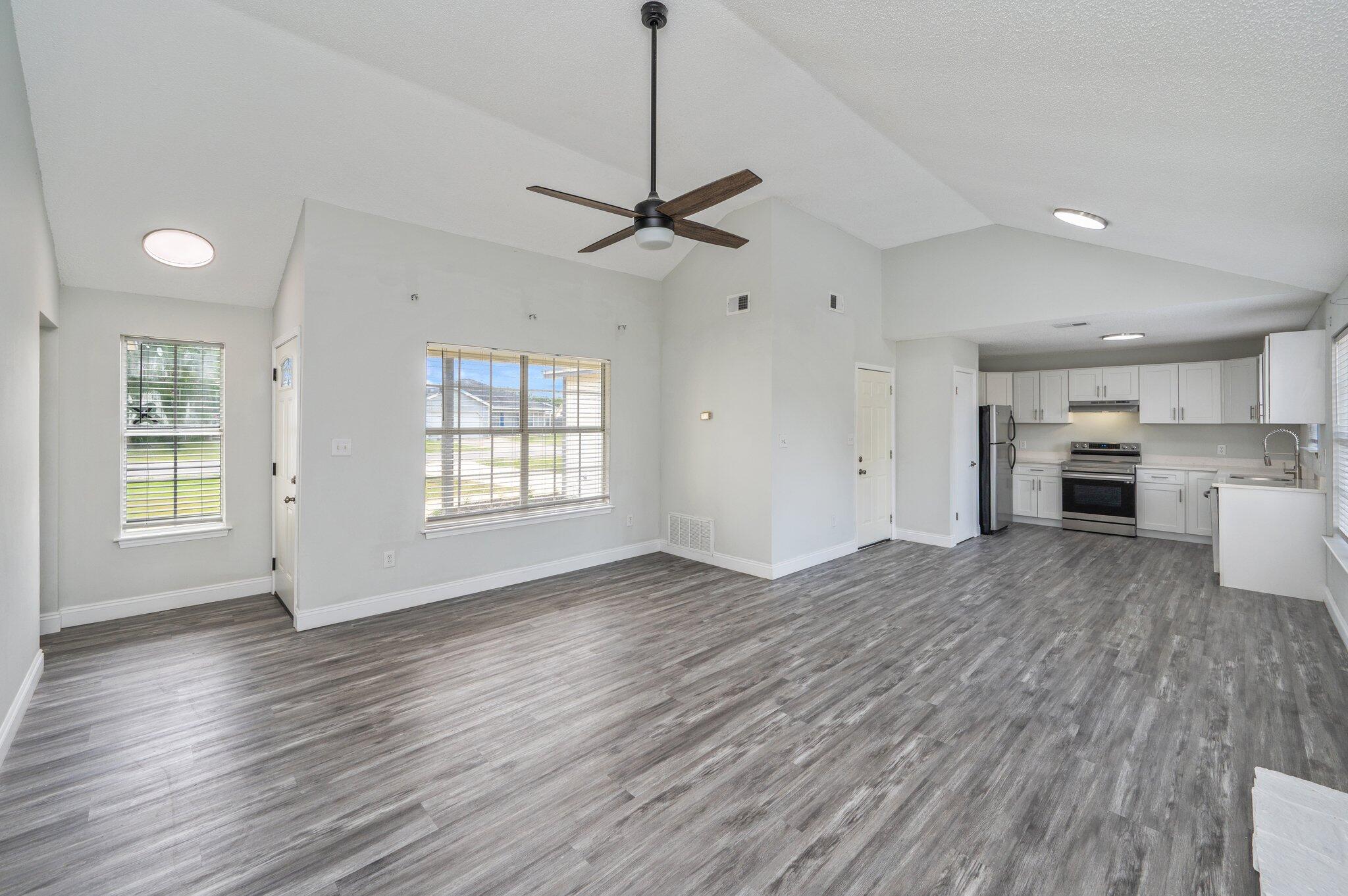 CARDINAL ESTATES - Residential