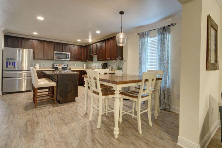 HAMMOCK BAY - Residential