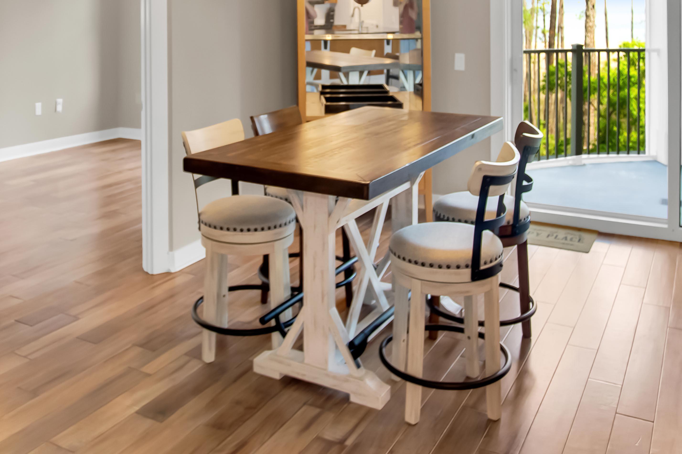 BAHIA CONDO - Residential