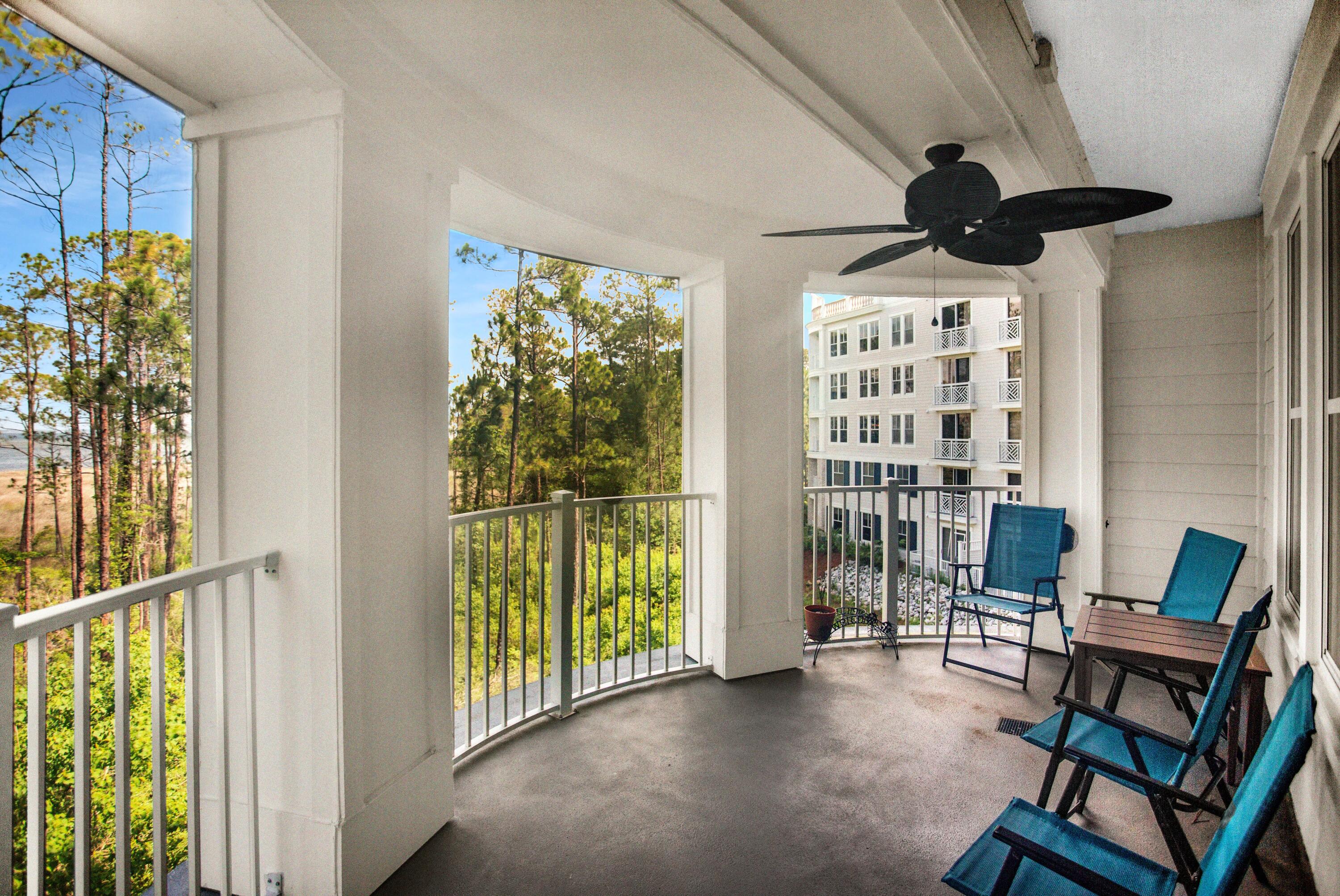 BAHIA CONDO - Residential