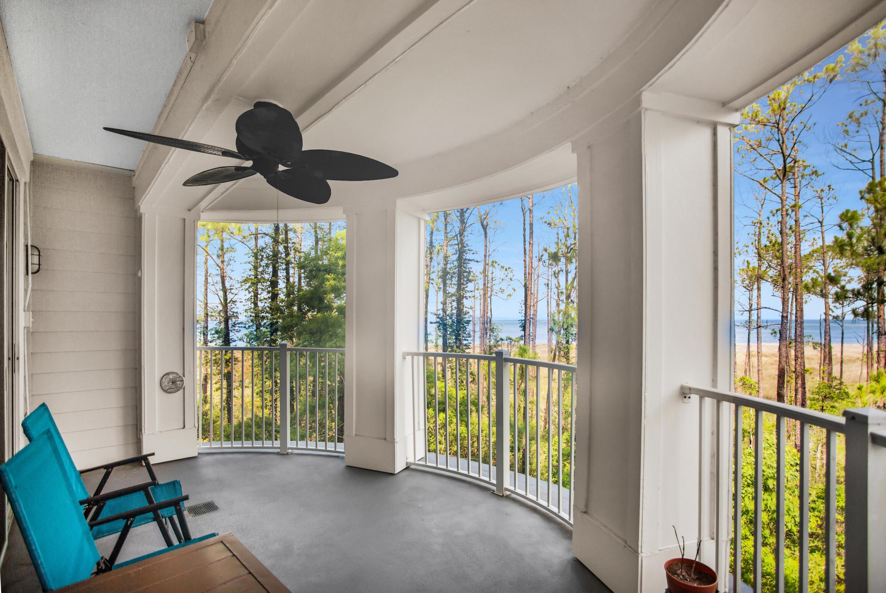 BAHIA CONDO - Residential