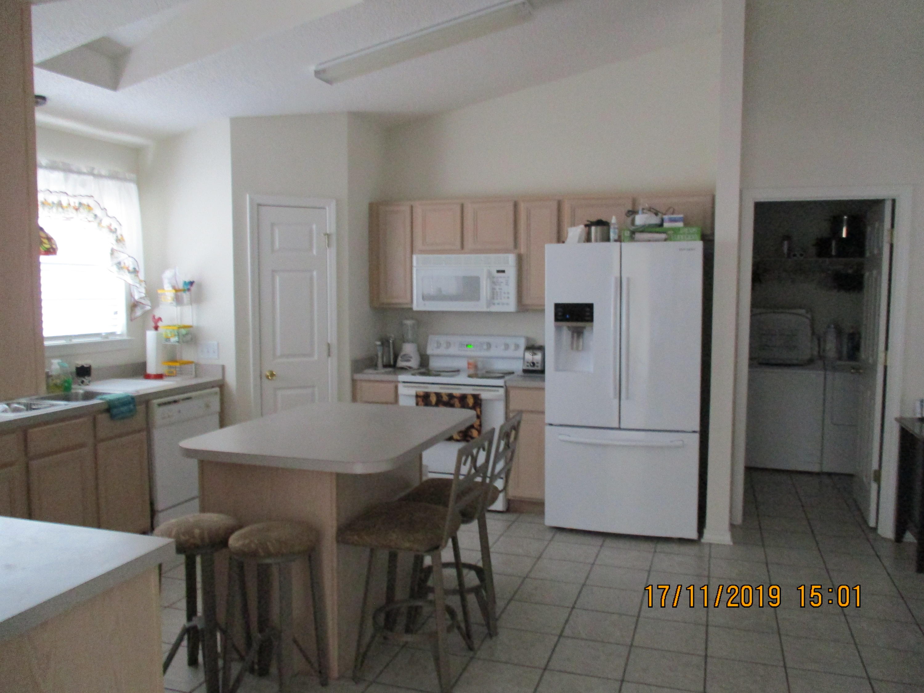 CRESTVIEW SUBURB (231000.00) - Residential