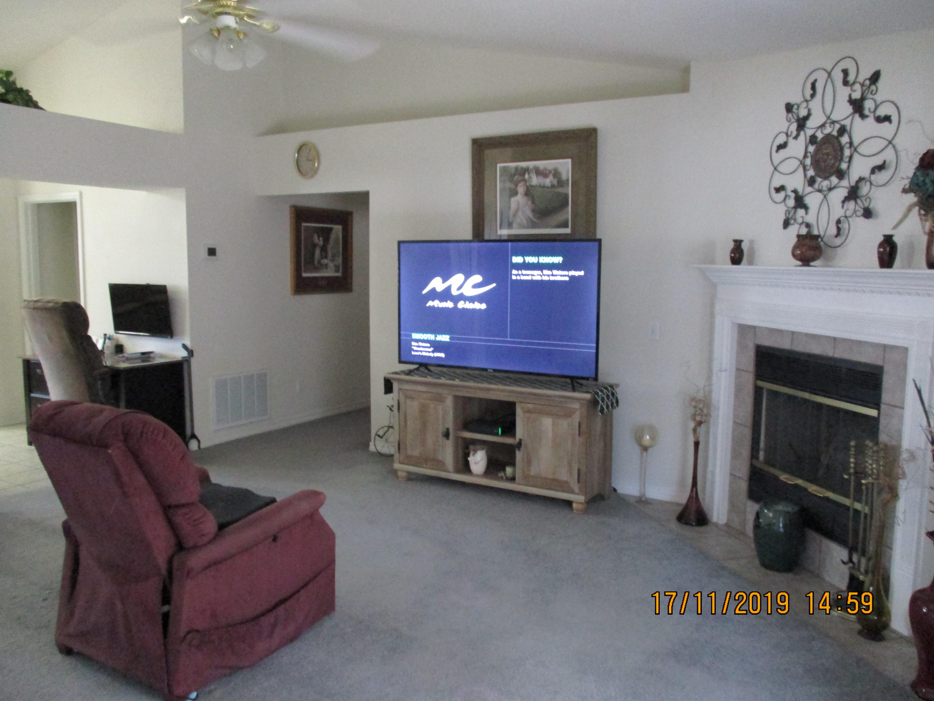 CRESTVIEW SUBURB (231000.00) - Residential