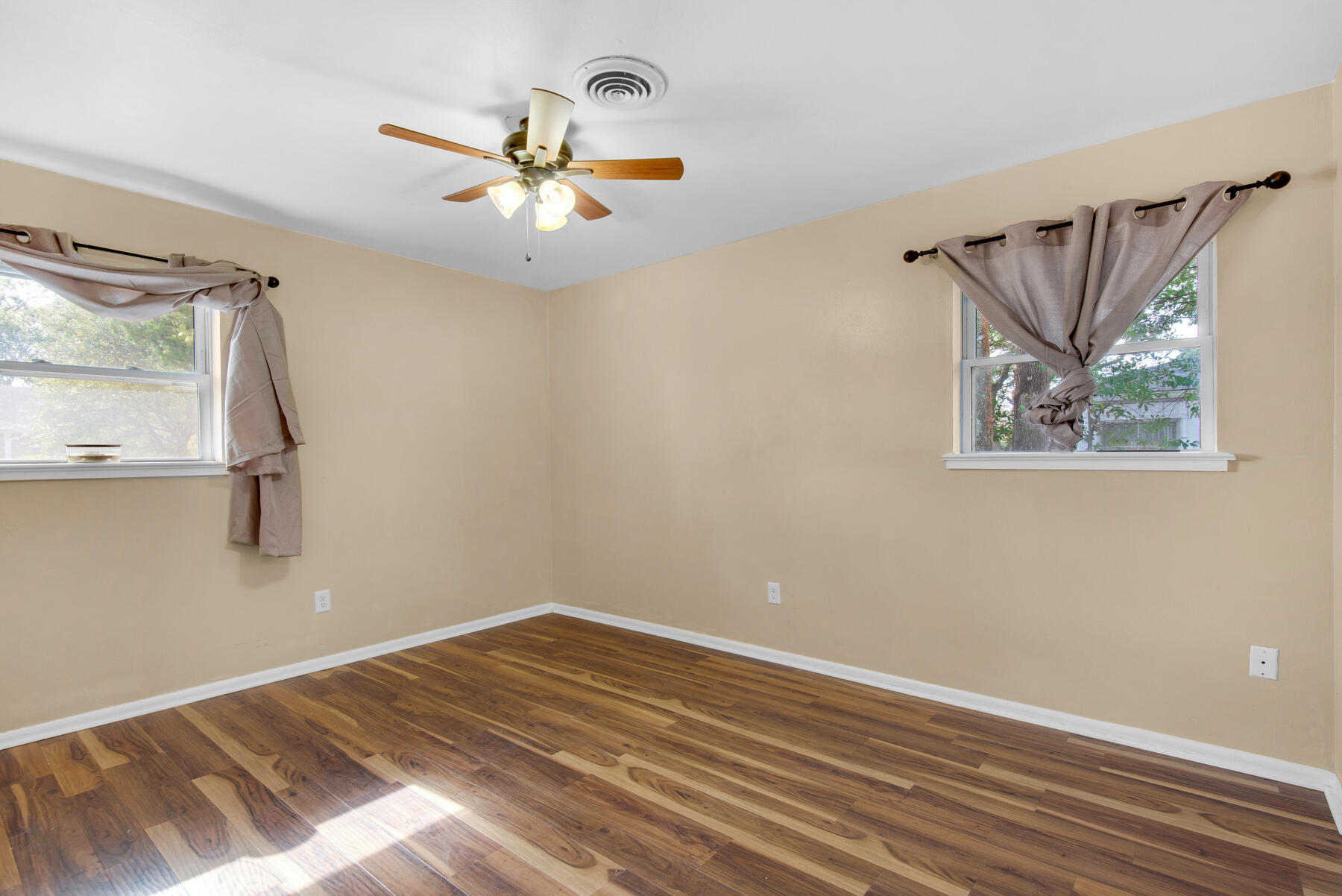 HIGHLAND PARK - Residential