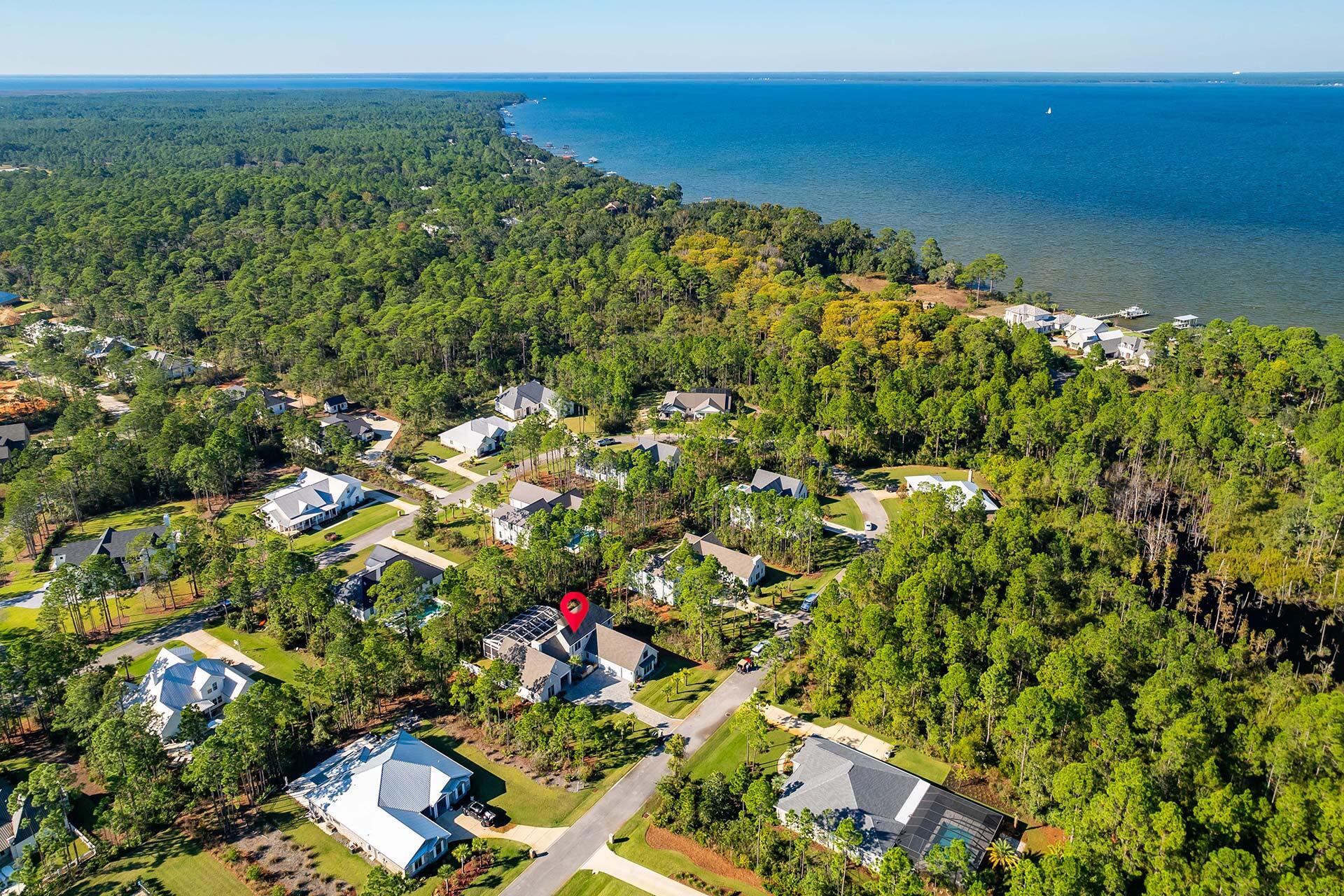 SECLUSION BAY - Residential