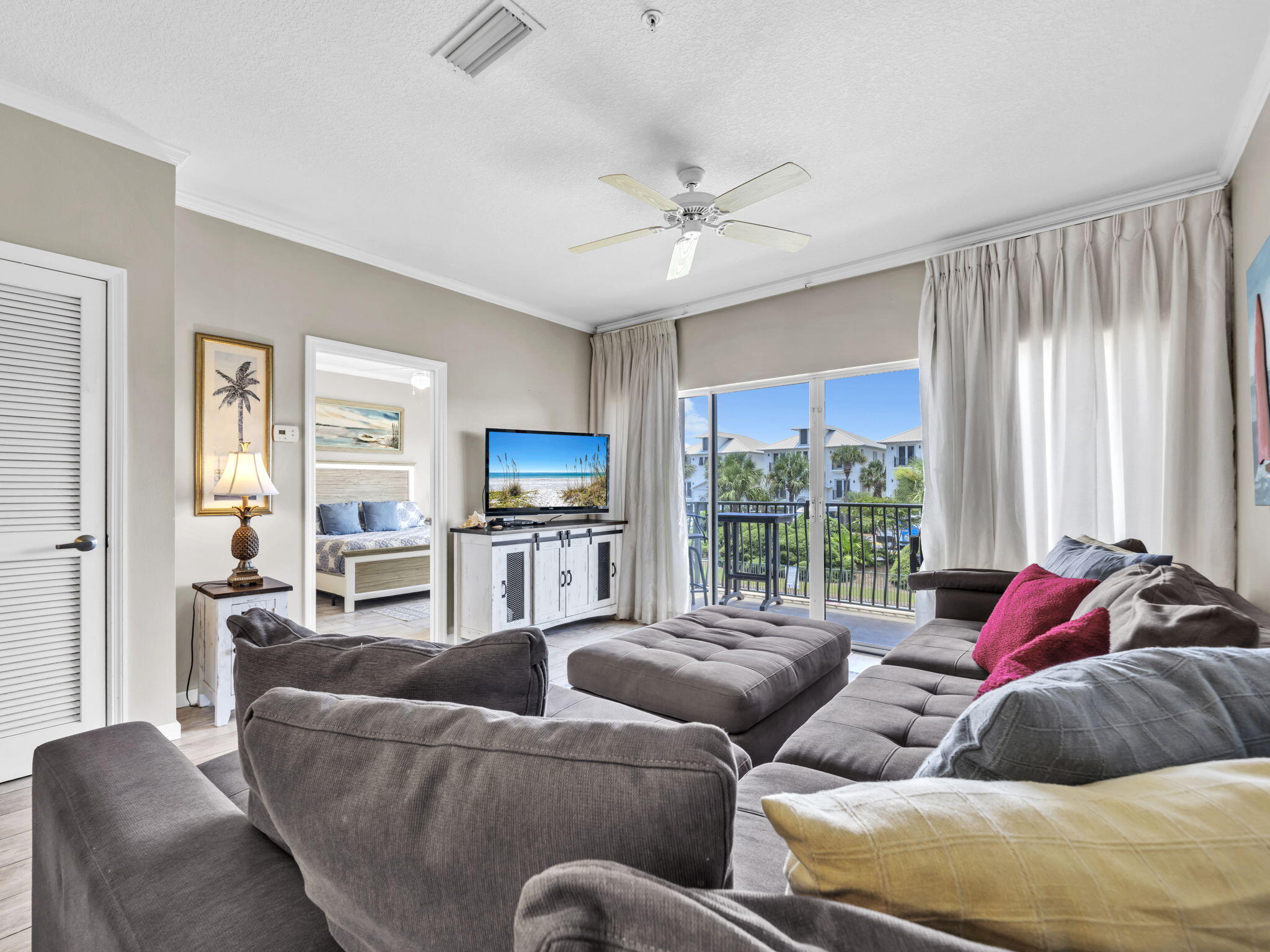 EMERALD WATERS BEACHSIDE CONDO - Residential