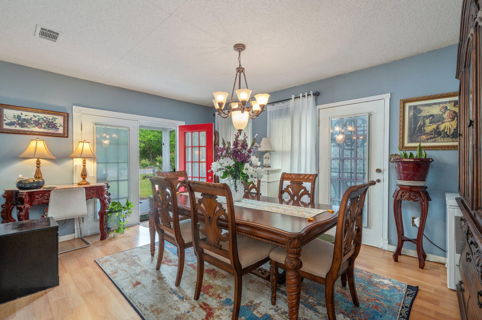 FERDON HEIGHTS - Residential
