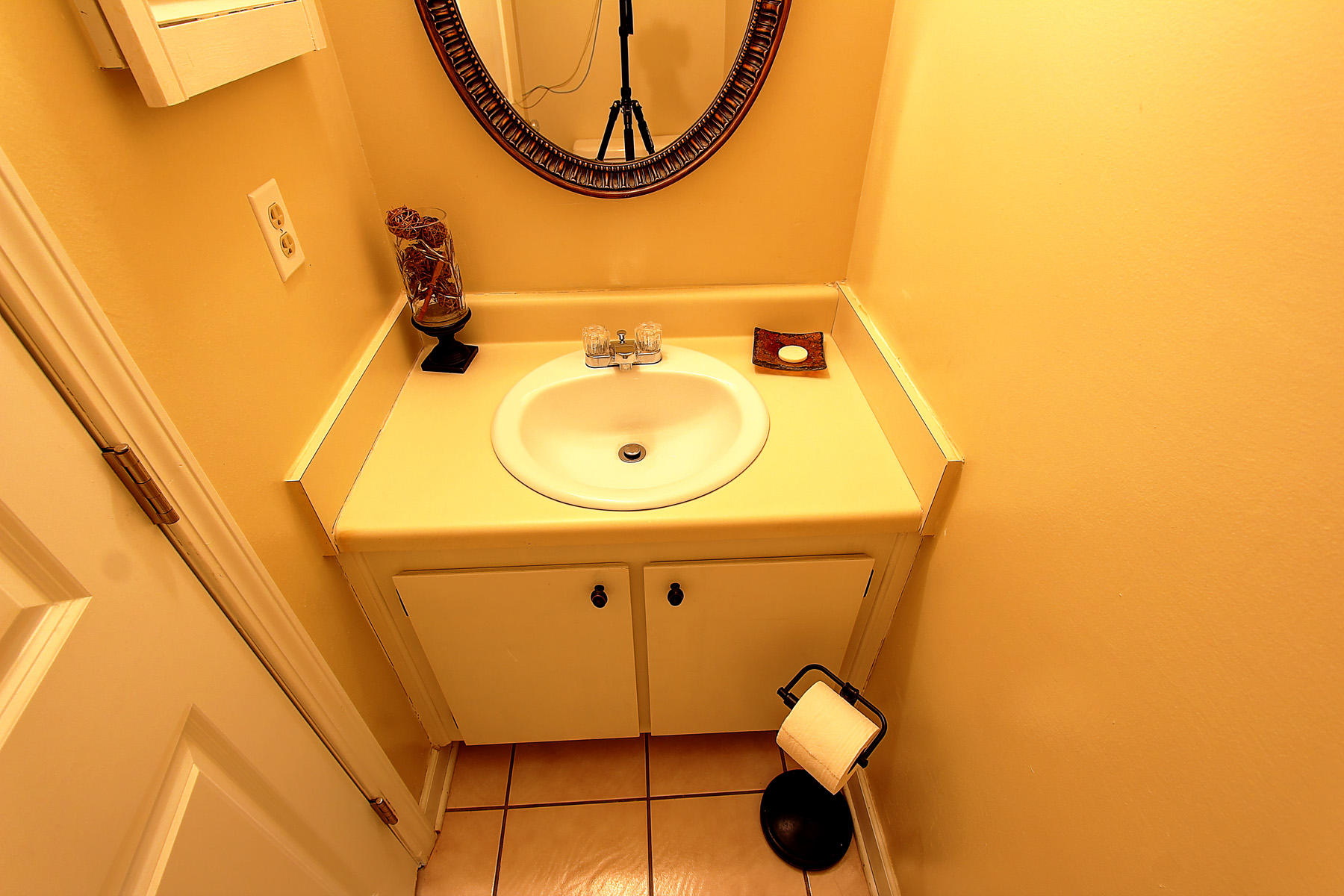 PORTSIDE CONDO - Residential