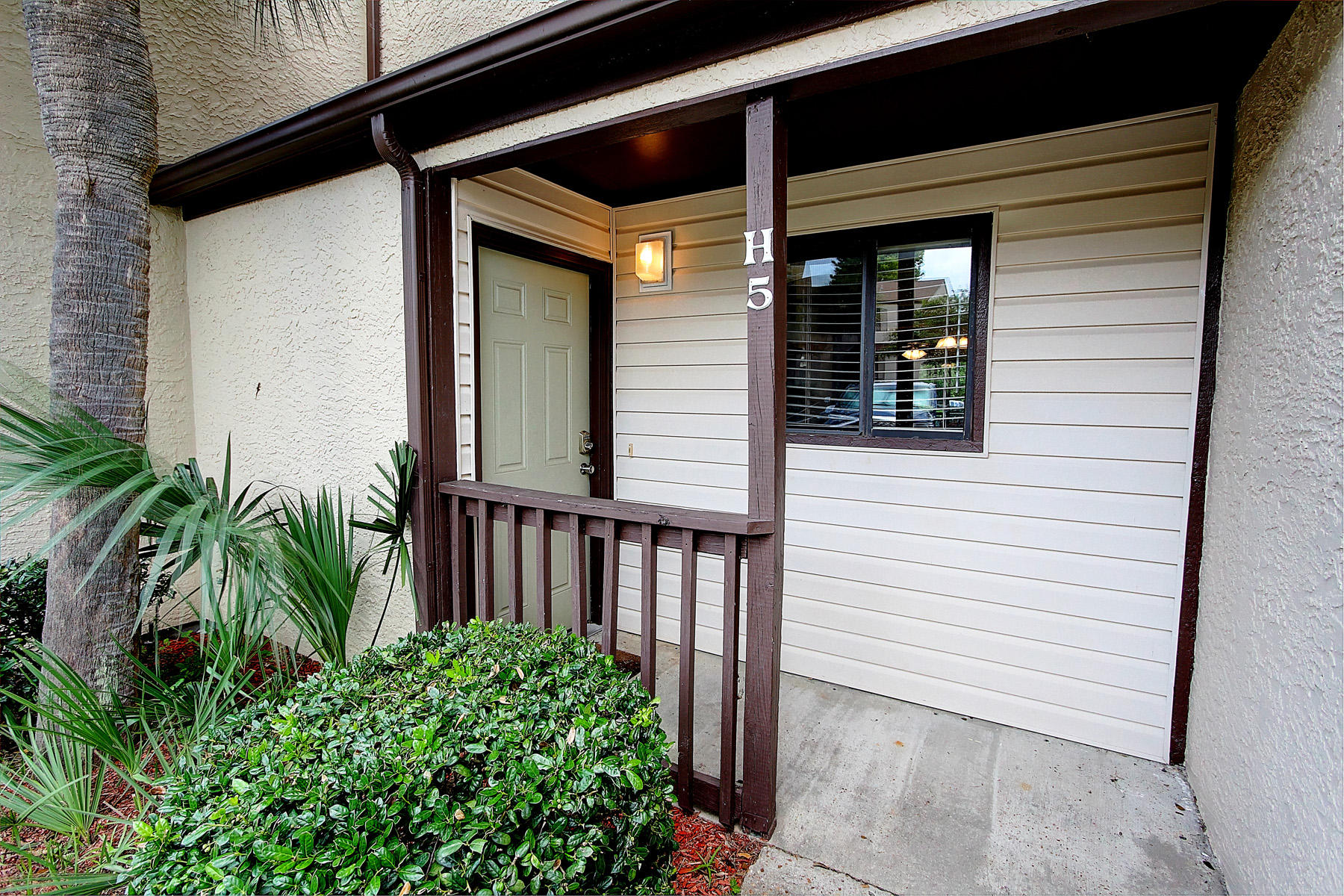 PORTSIDE CONDO - Residential