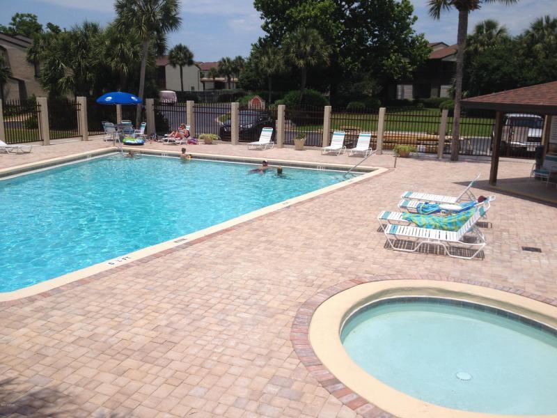 PORTSIDE CONDO - Residential