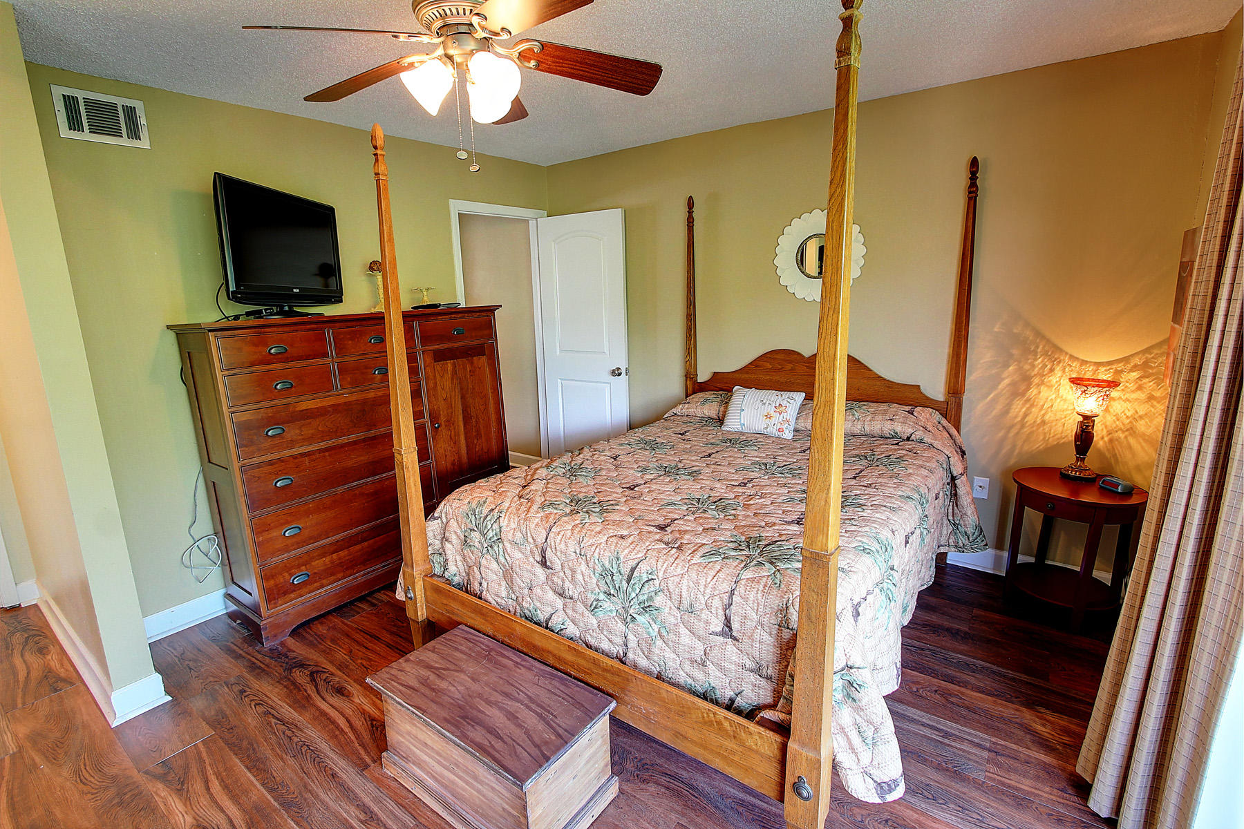 PORTSIDE CONDO - Residential