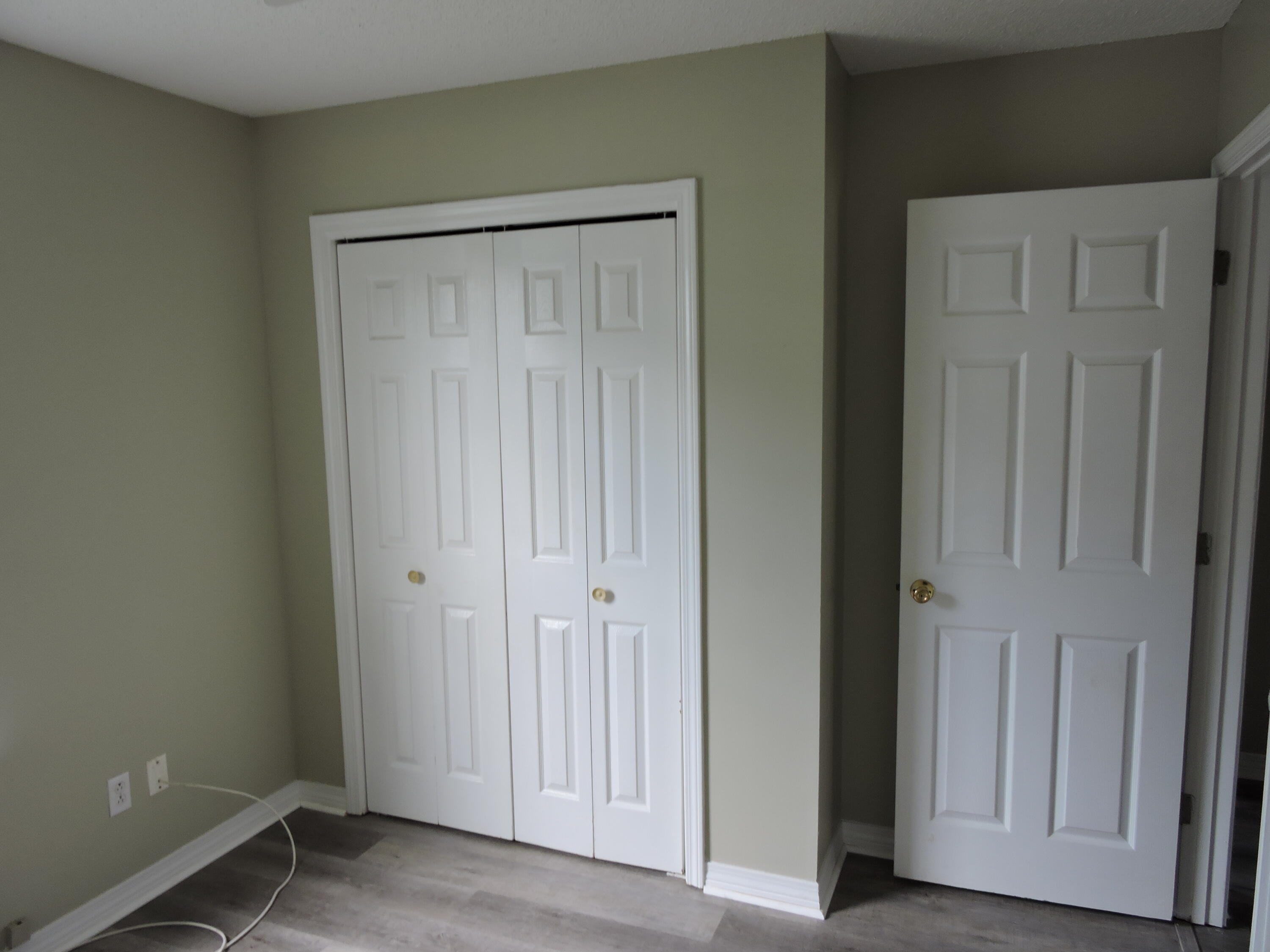 SOUTHWAY ESTATES - Residential Lease