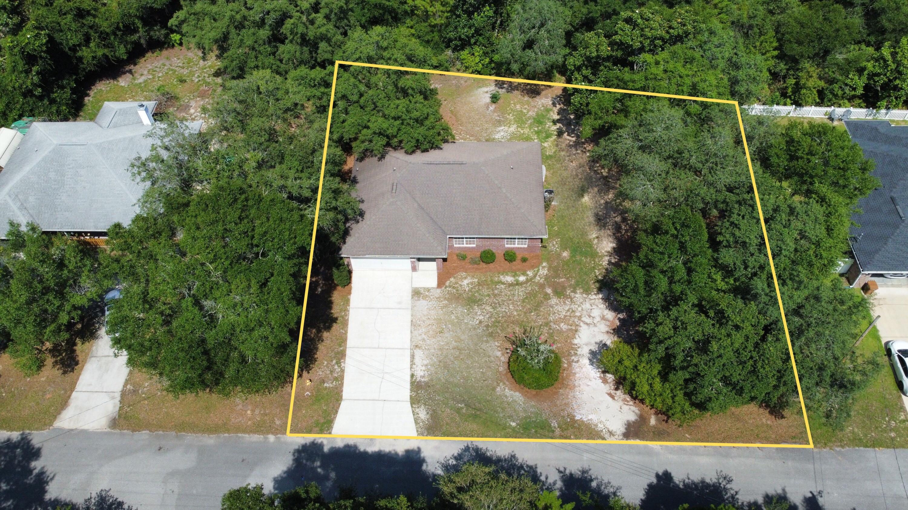 HOLLEY SHORES 1ST ADDN - Residential