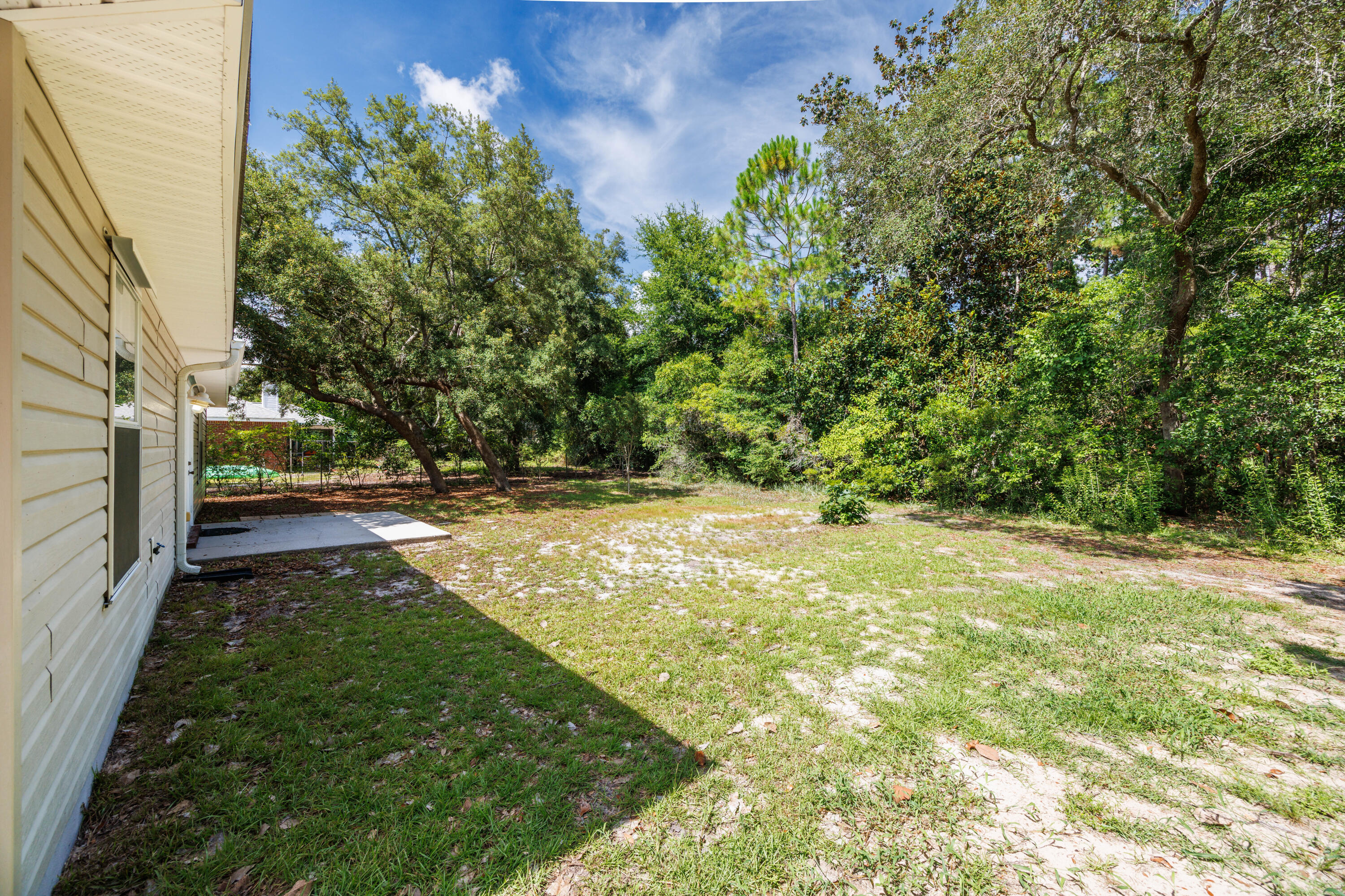 HOLLEY SHORES 1ST ADDN - Residential