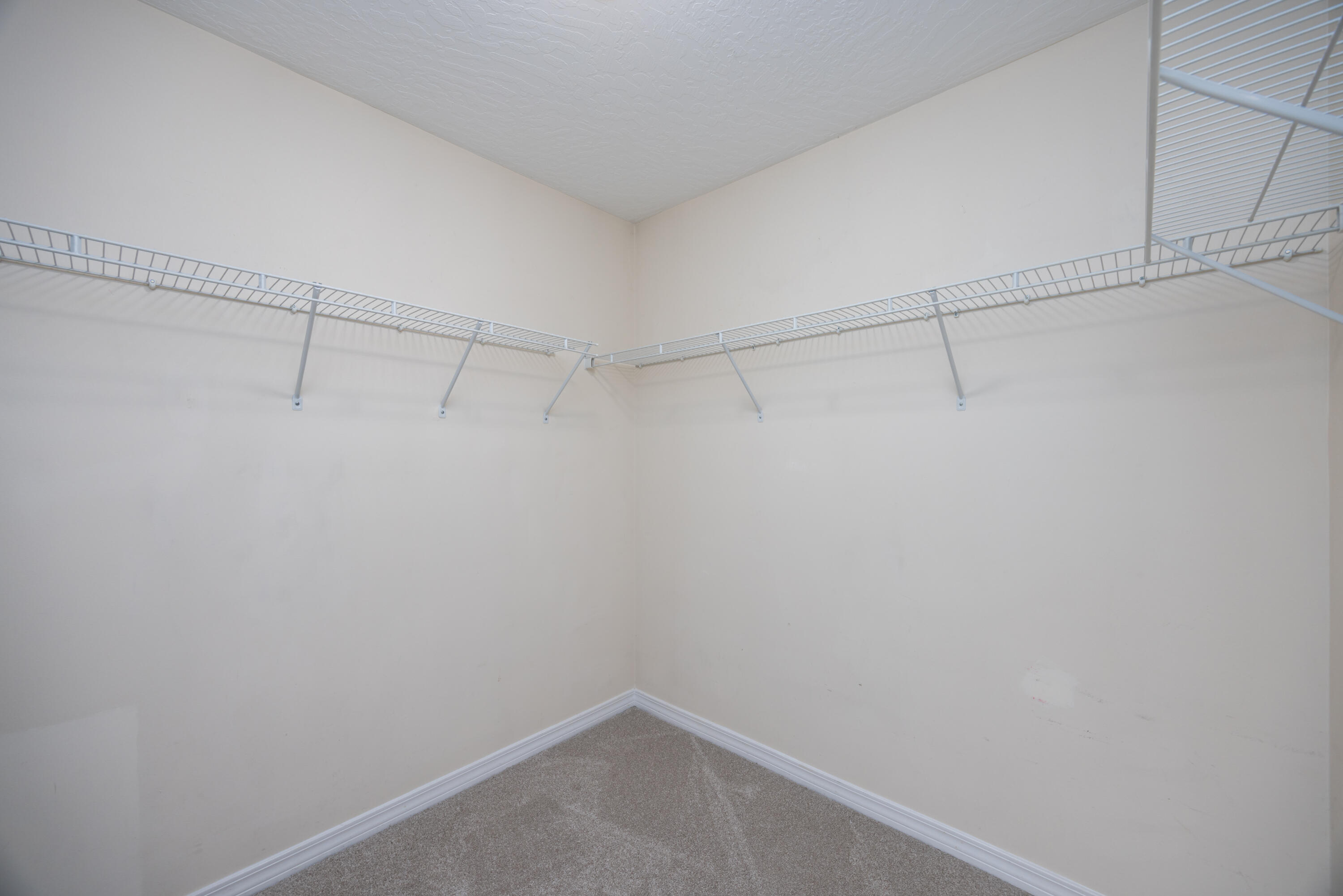 HOLLEY SHORES 1ST ADDN - Residential