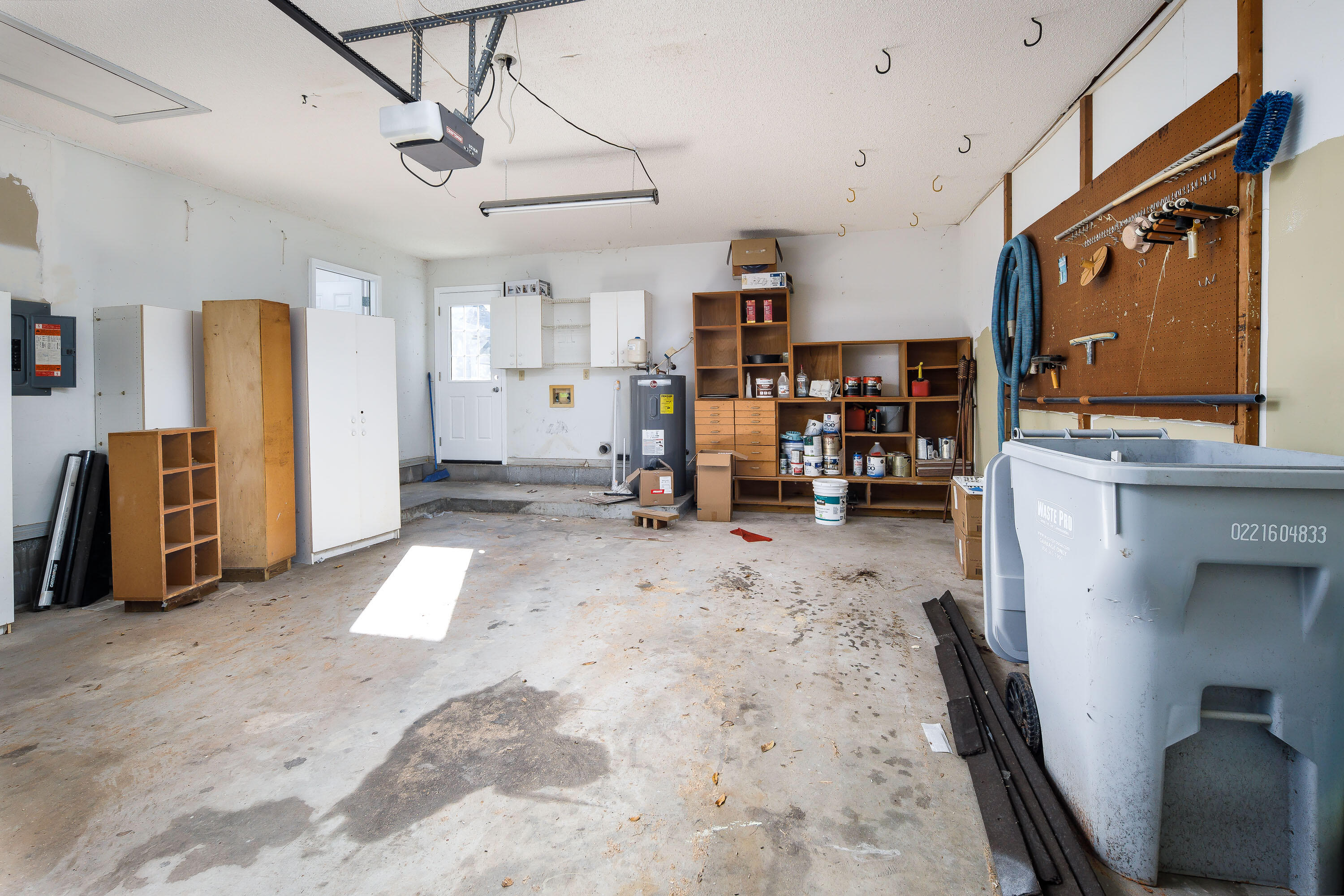 HOLLEY BY THE SEA - Residential