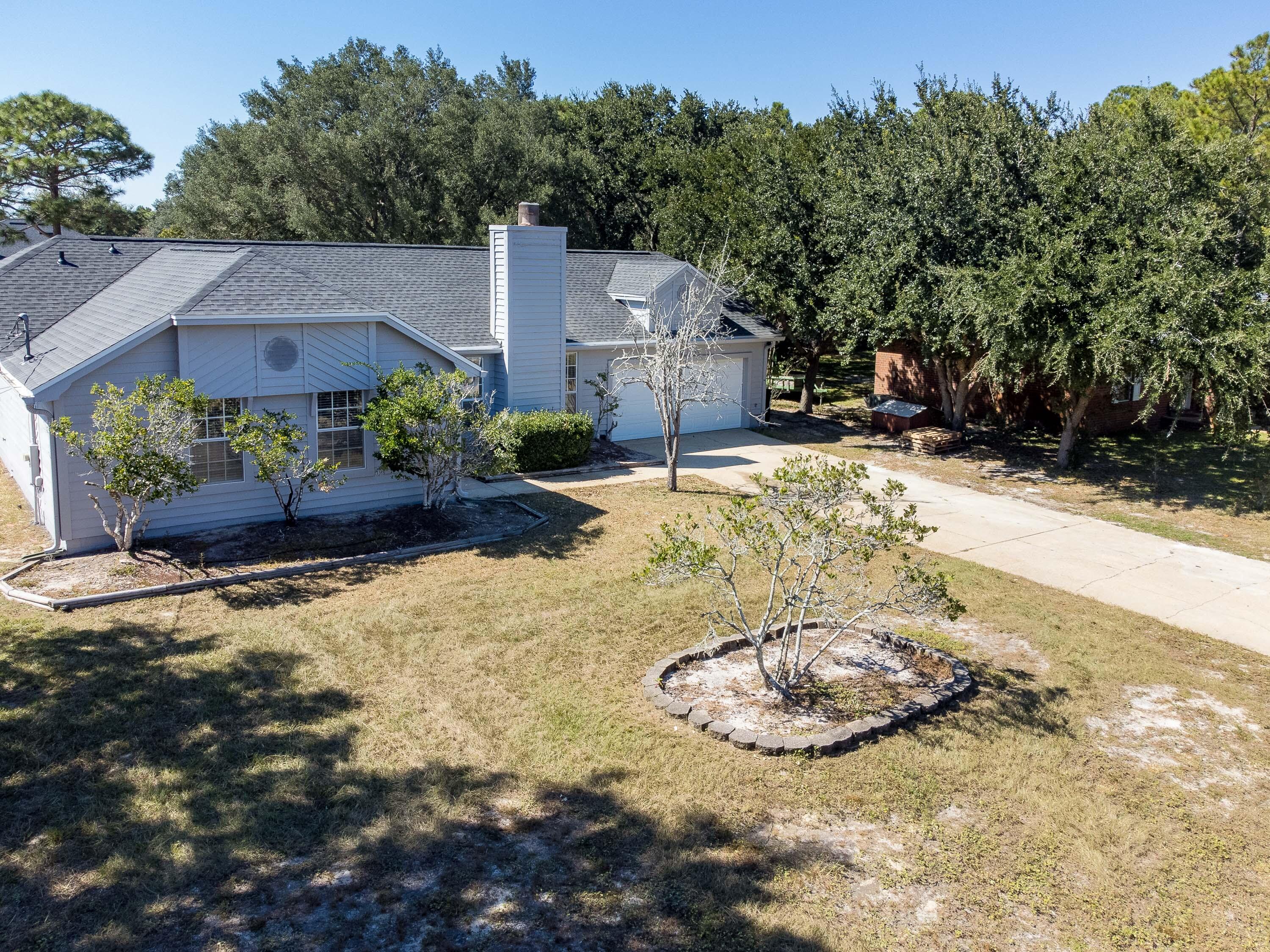 HOLLEY BY THE SEA - Residential