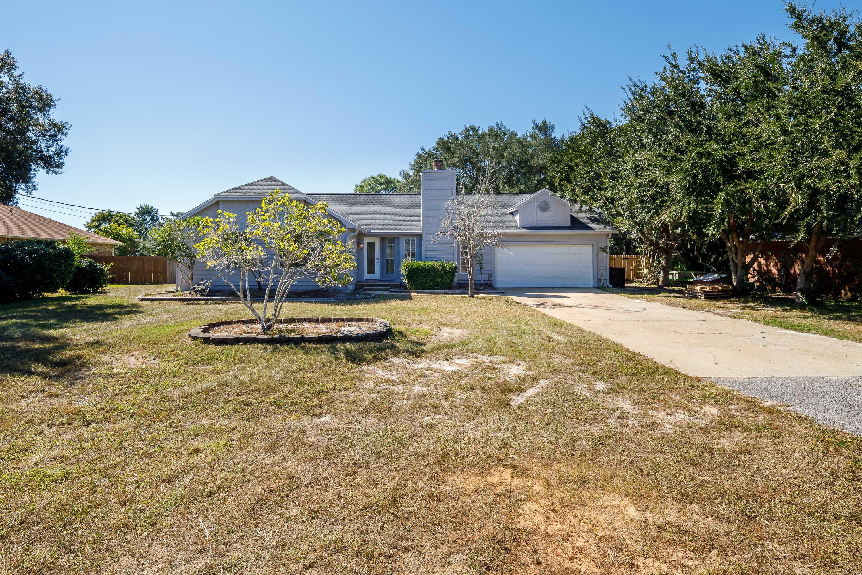 HOLLEY BY THE SEA - Residential