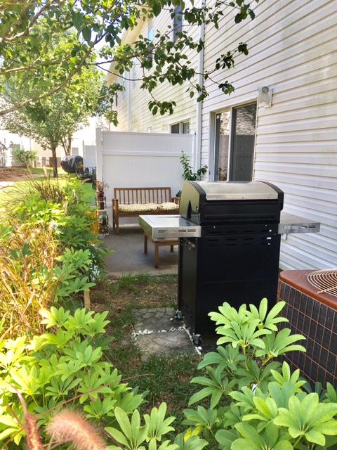 QUAIL LAKE - Residential