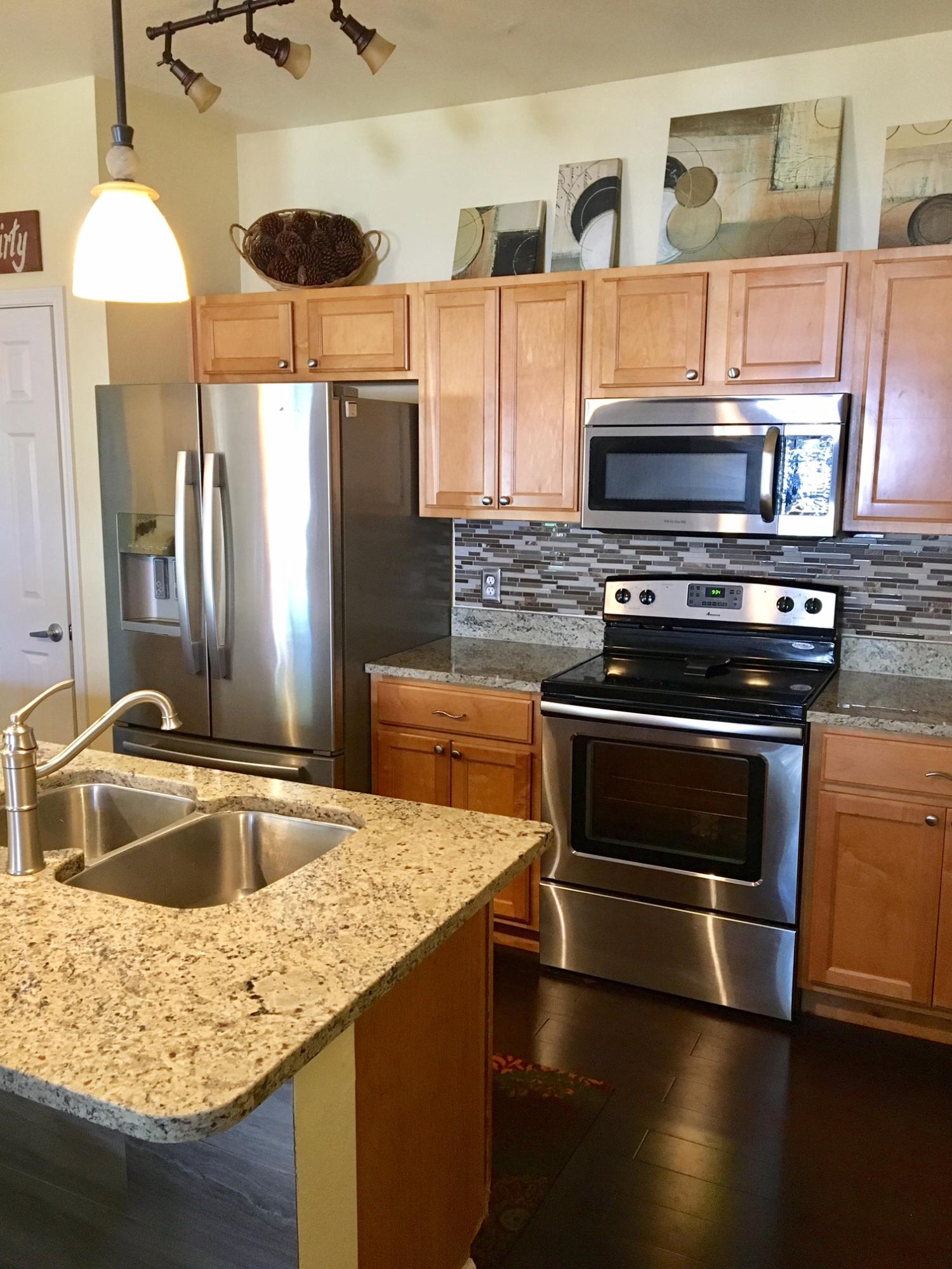 QUAIL LAKE - Residential