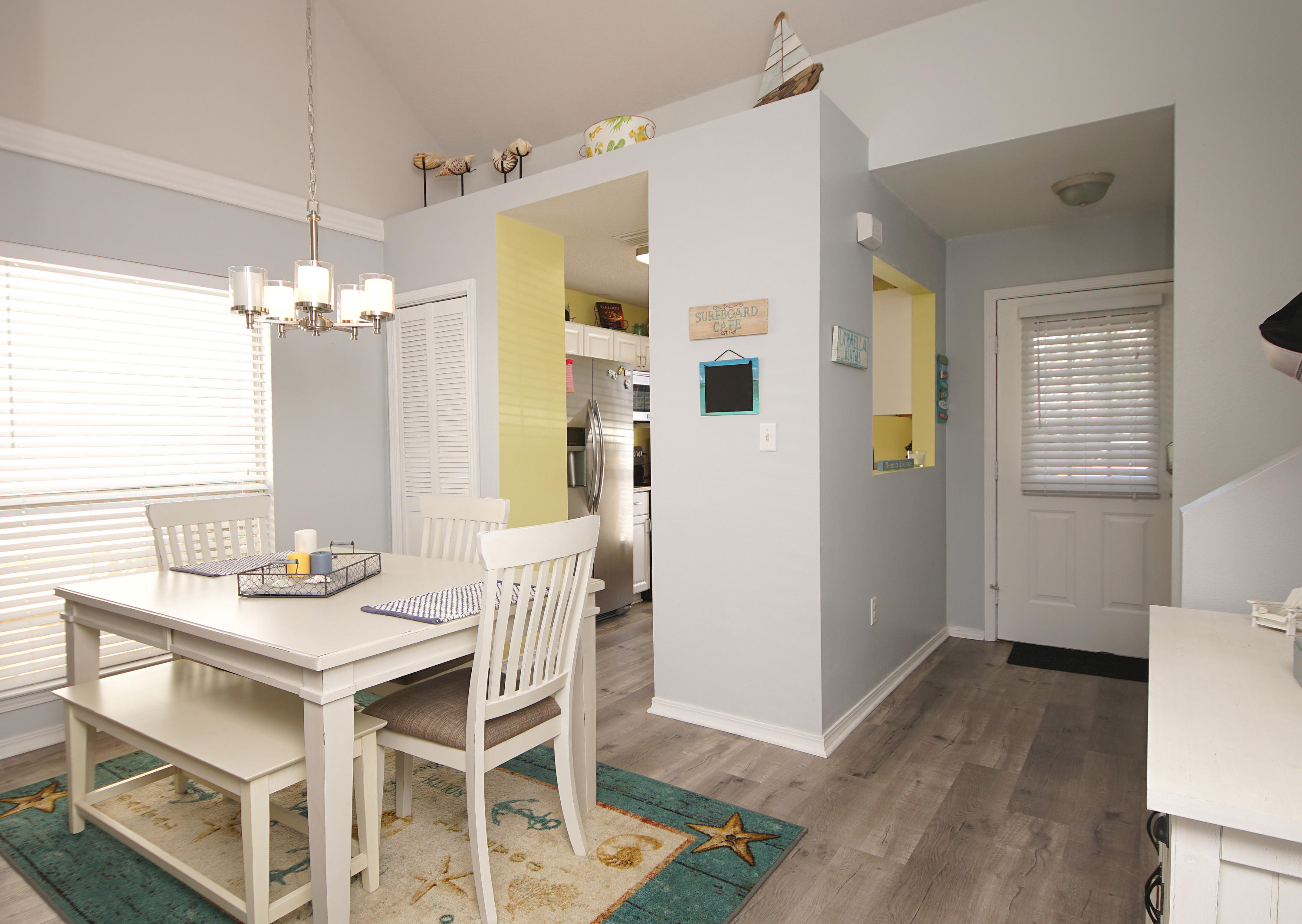 ESCADA - Residential