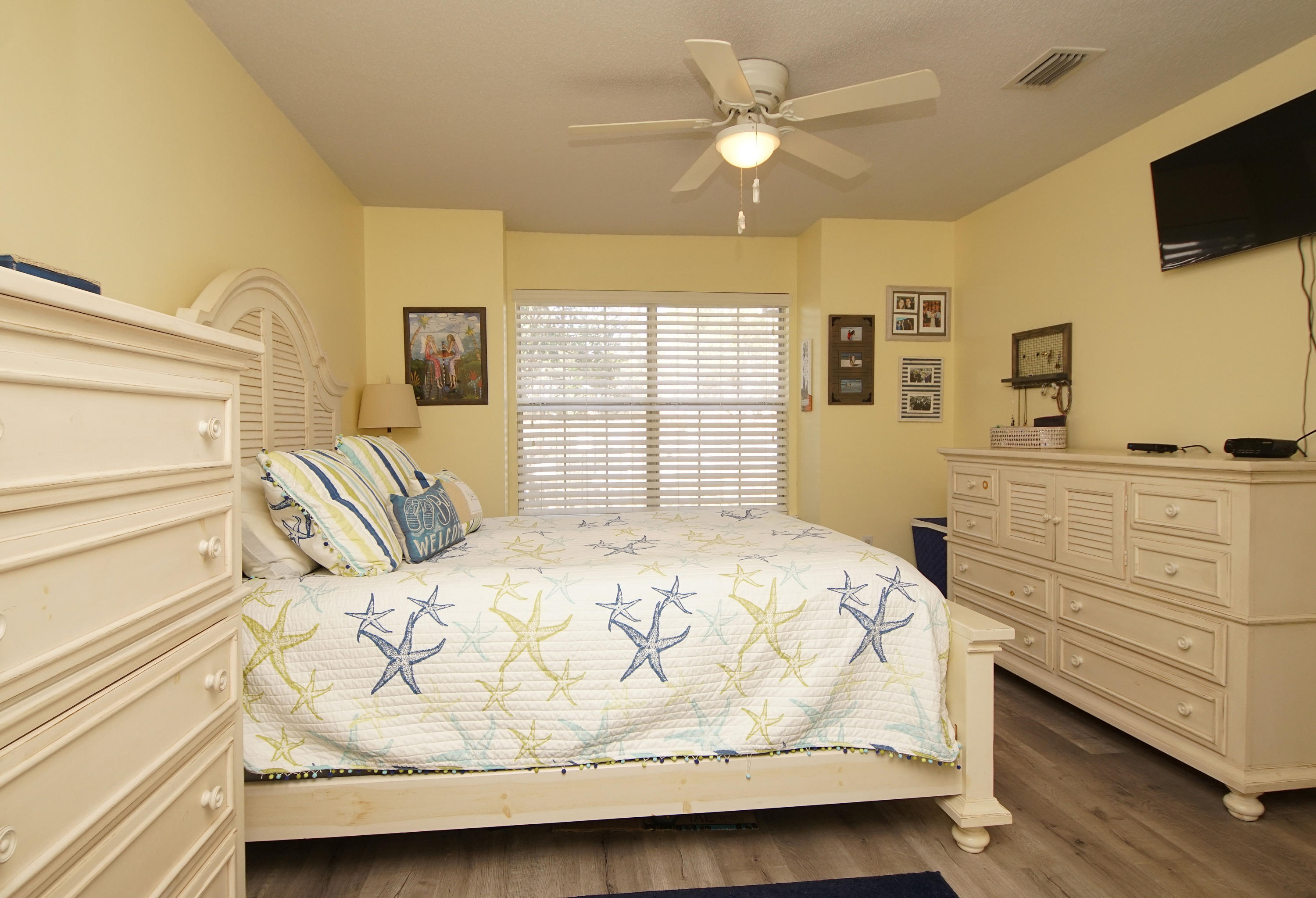 ESCADA - Residential