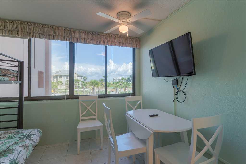 Jetty East Condominium - Residential