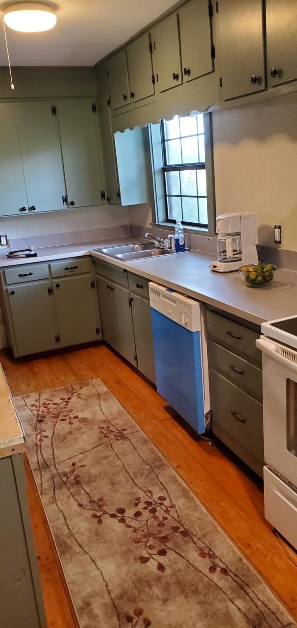 NO RECORDED SUBDIVISION - Residential