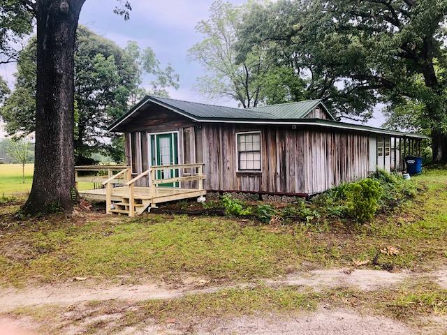 NO RECORDED SUBDIVISION - Residential