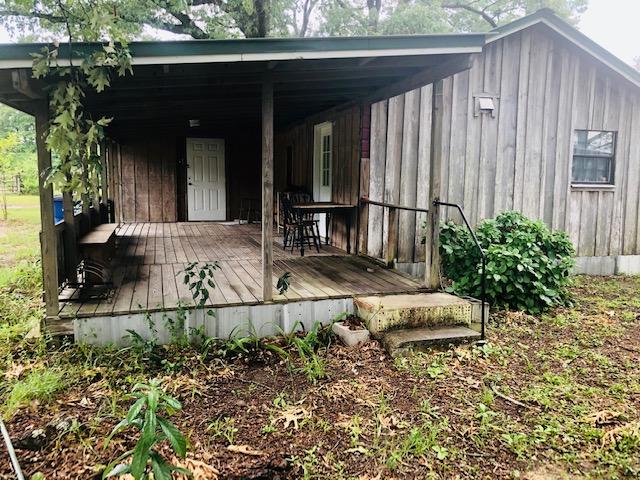 NO RECORDED SUBDIVISION - Residential