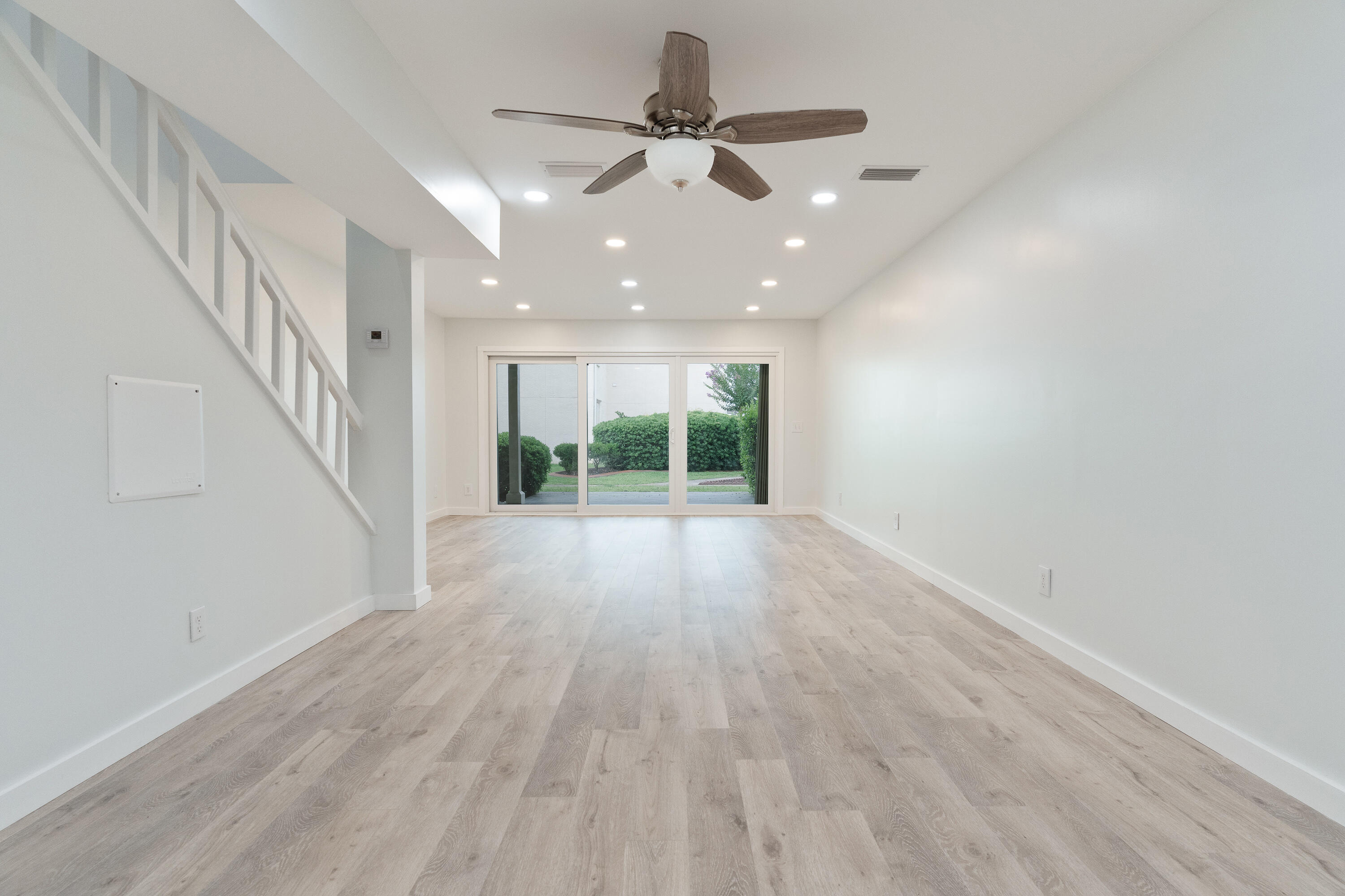 CLIPPER COVE T/H - Residential