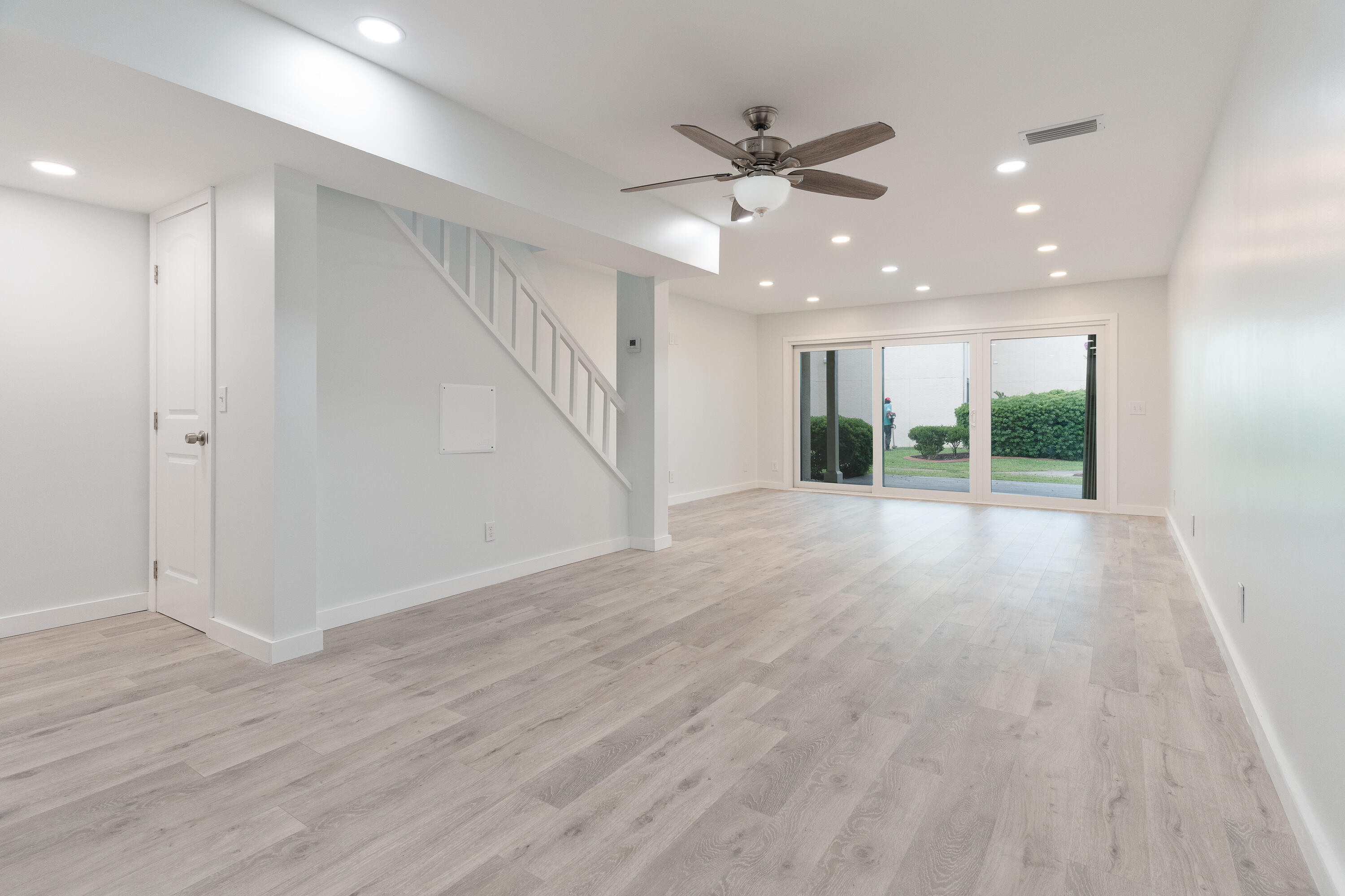 CLIPPER COVE T/H - Residential