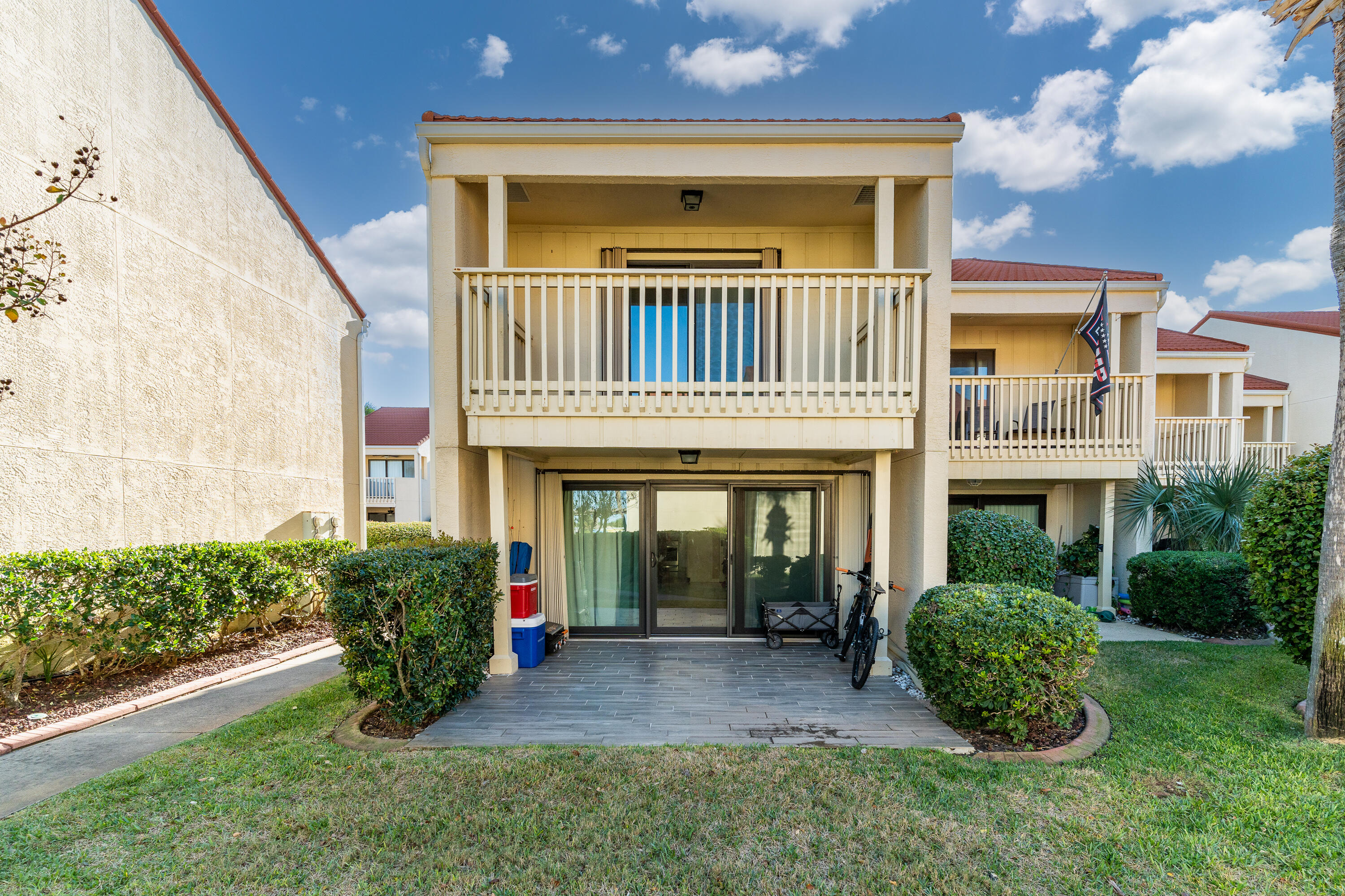 CLIPPER COVE T/H - Residential