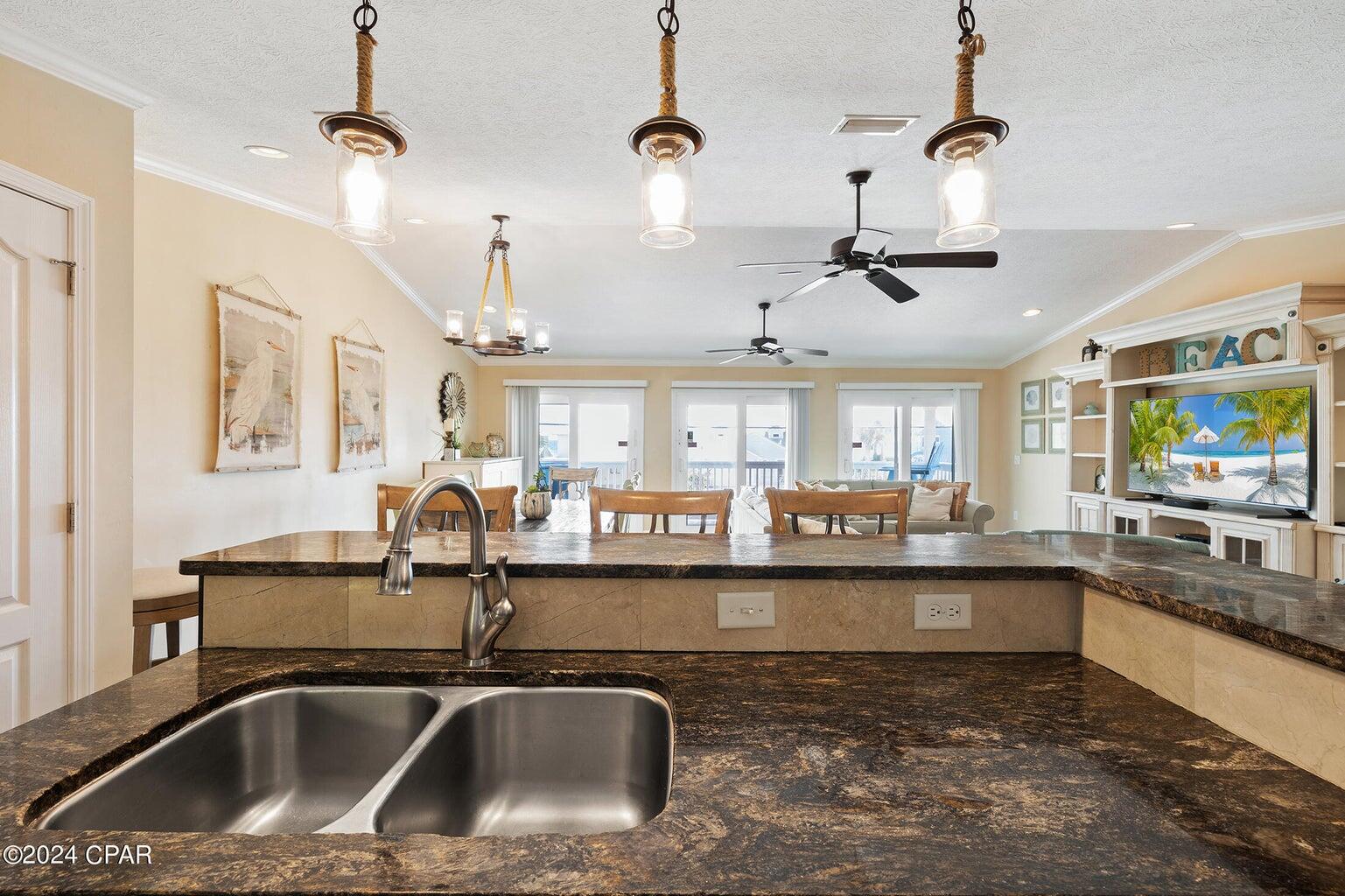 MIRAMAR BEACH - Residential