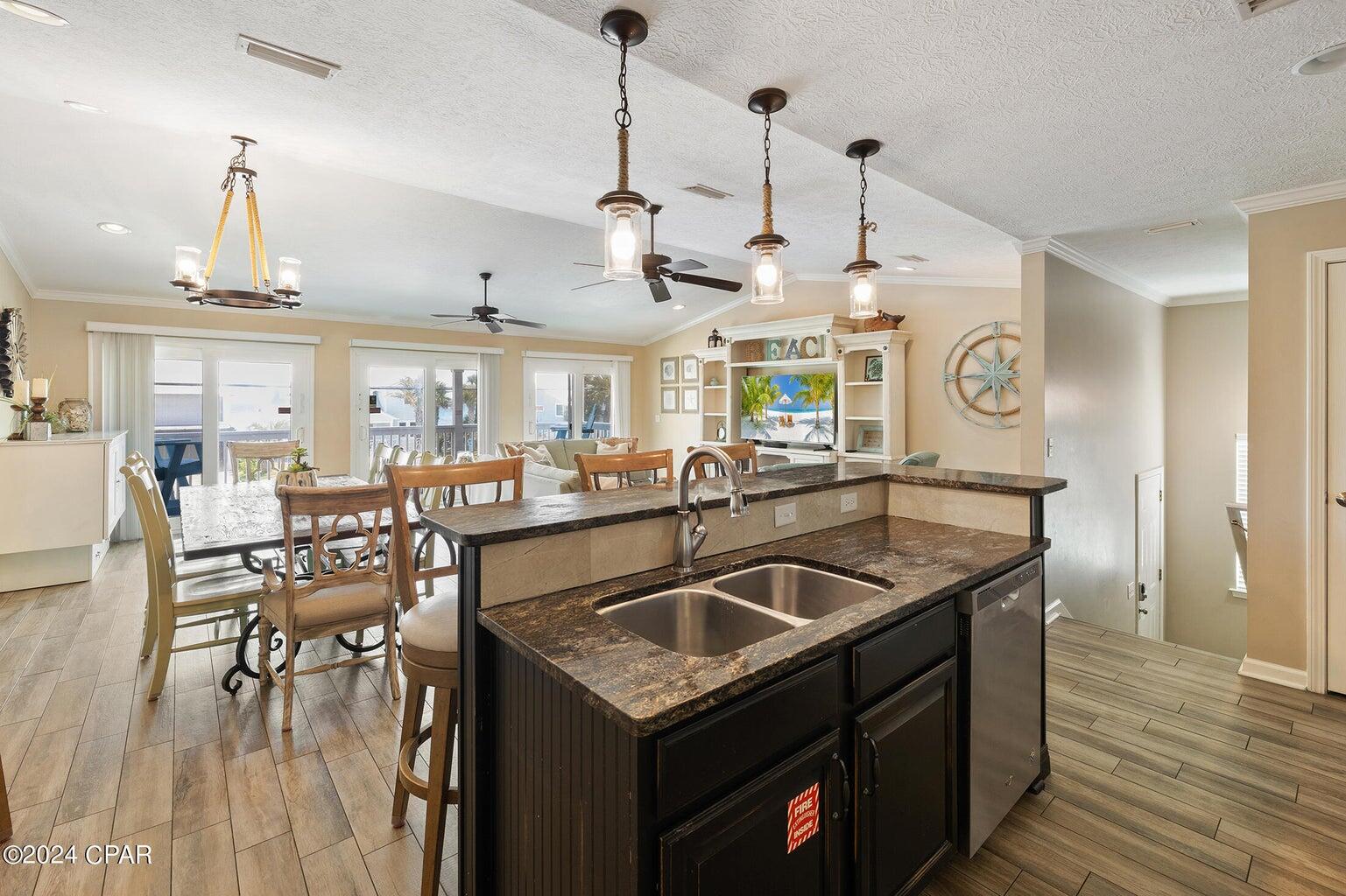 MIRAMAR BEACH - Residential