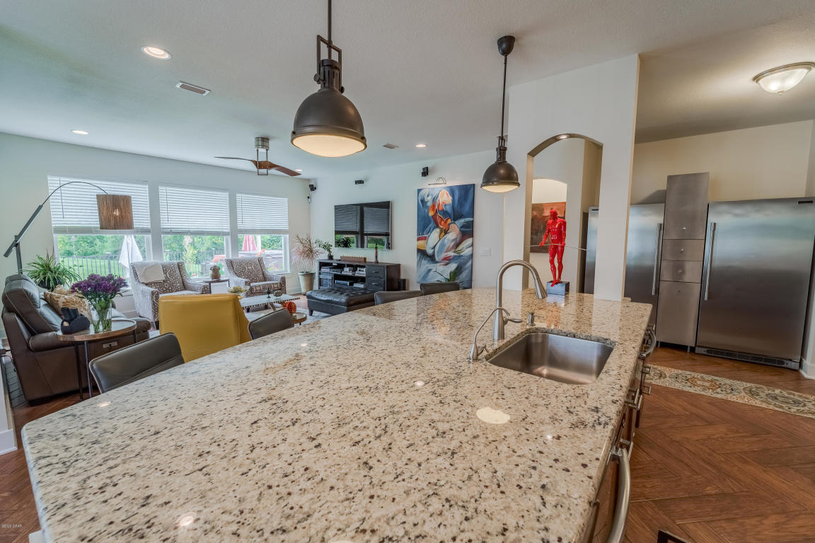 Breakfast point - Residential