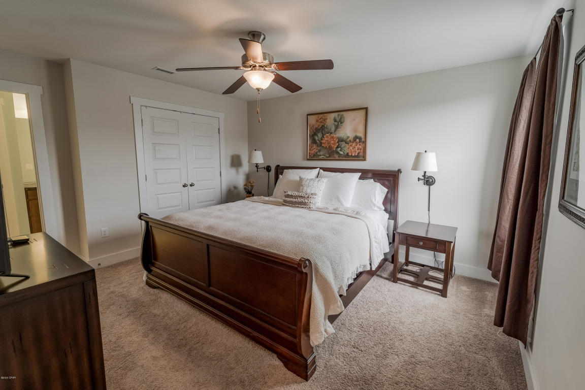 Breakfast point - Residential