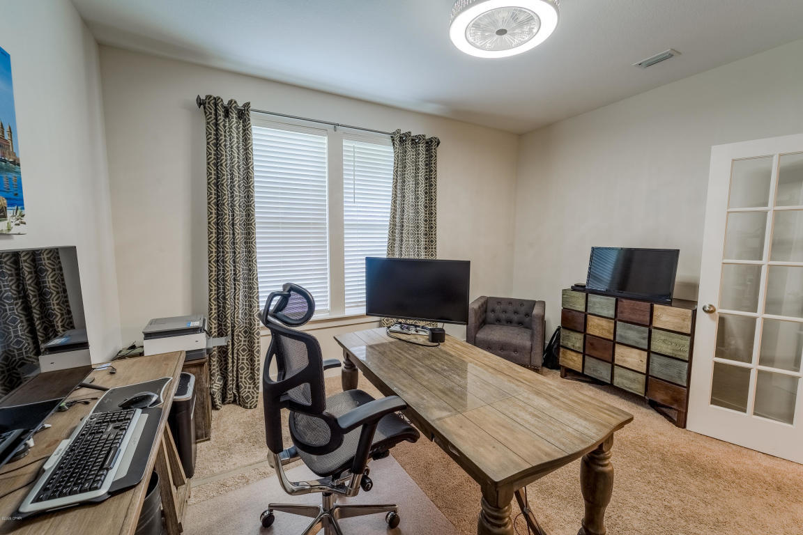 Breakfast point - Residential