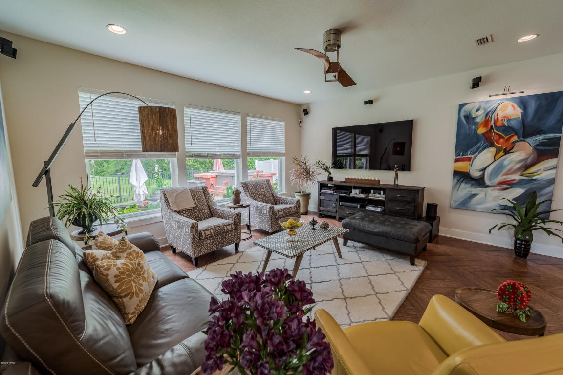 Breakfast point - Residential