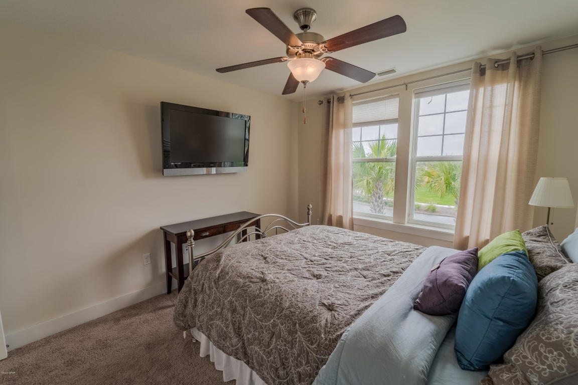 Breakfast point - Residential