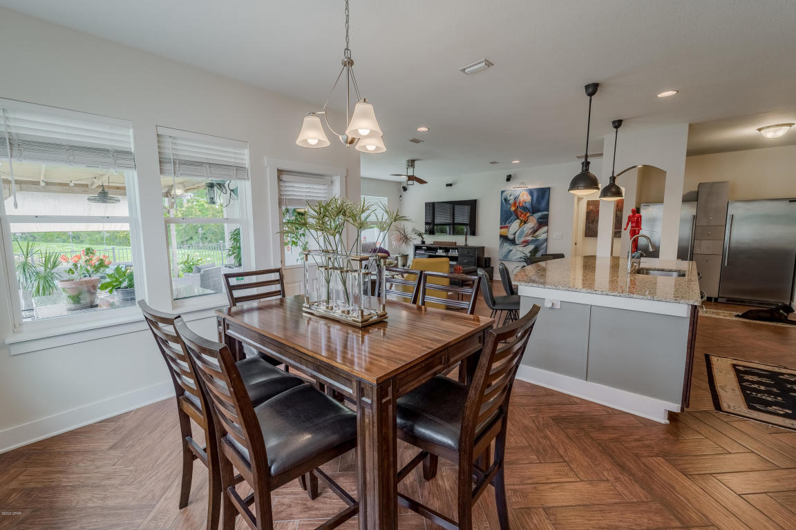 Breakfast point - Residential